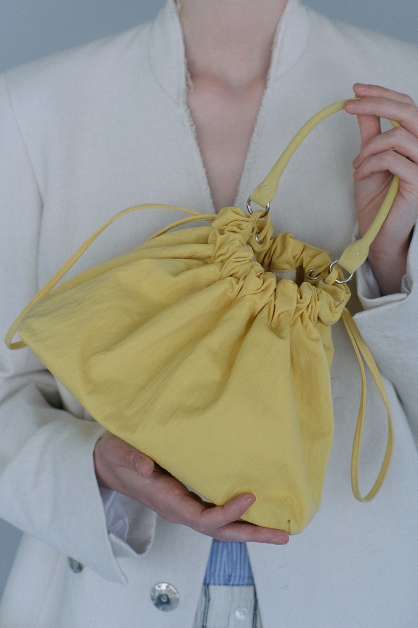 【メアリ オル ターナ/MARY AL TERNA】のWRING リサイクルナイロンミニハンドバッグ 人気、トレンドファッション・服の通販 founy(ファニー) 　ファッション　Fashion　レディースファッション　Fashion for Women　バッグ　Bags　おすすめ　Recommended / Our Picks　ワンポイント　One Point, Statement Accent　other-2|ID: prp329100004365380 ipo3291000000032784043