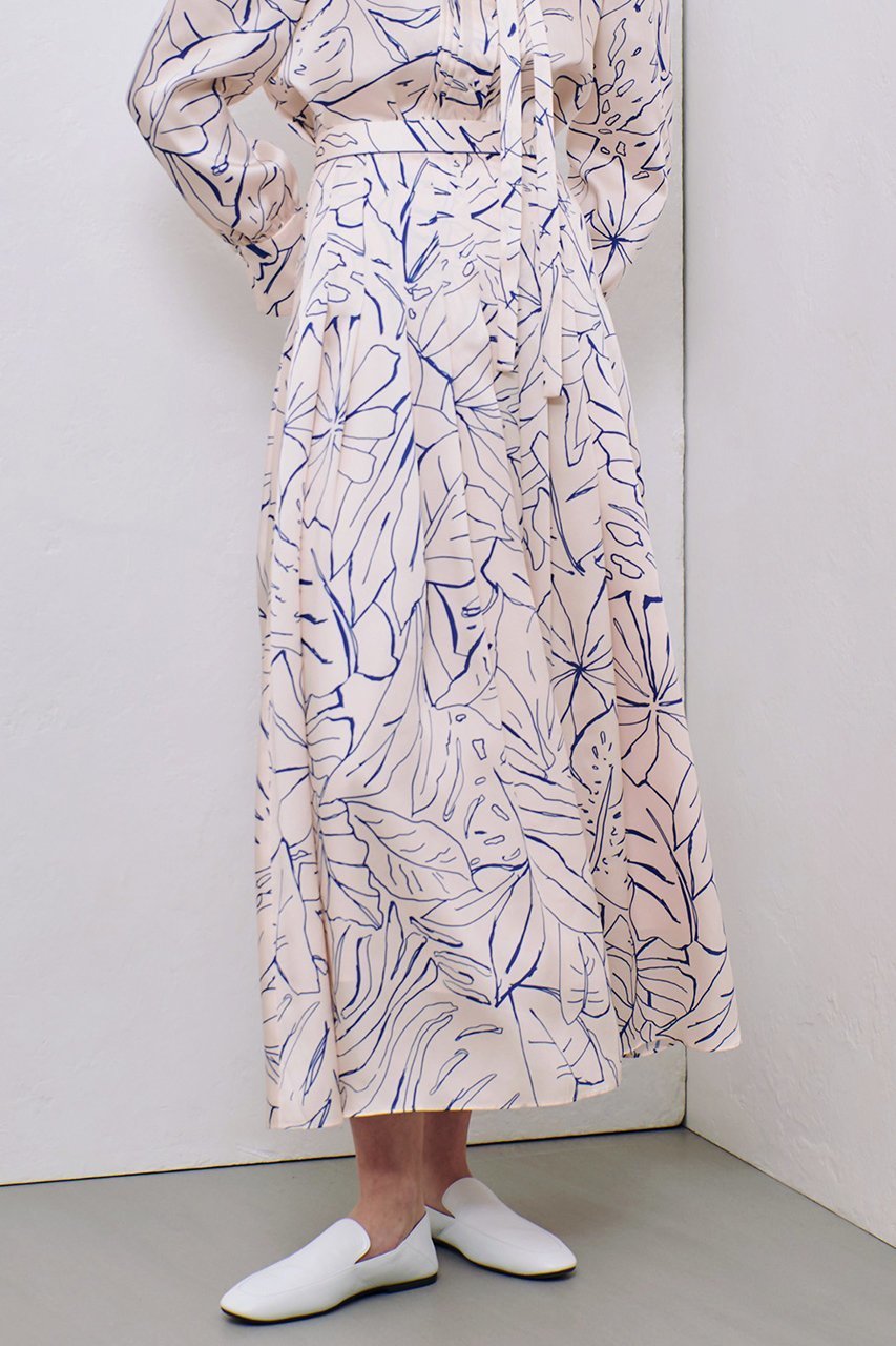 【アルアバイル/allureville】のスケッチボタニカルプリントタックフレアスカート 人気、トレンドファッション・服の通販 founy(ファニー) 　ファッション　Fashion　レディースファッション　Fashion for Women　スカート　Skirts　Aライン・フレアスカート　A-Line & Flared Skirts　ロングスカート　Long Skirts / Maxi & Midi Skirts　おすすめ　Recommended / Our Picks　イタリア　Italy　シルク　Silk, 100% Silk　シンプル　Simple, Minimal　フレア　Flare, Flared　ベーシック　Basic, Essential　ボタニカル　Botanical, Floral Pattern　ロング　Long, Long-Length　夏　Summer　春　Spring　S/S・春夏　SS, Spring/Summer, Warm Season　other-5|ID: prp329100004365407 ipo3291000000035052012