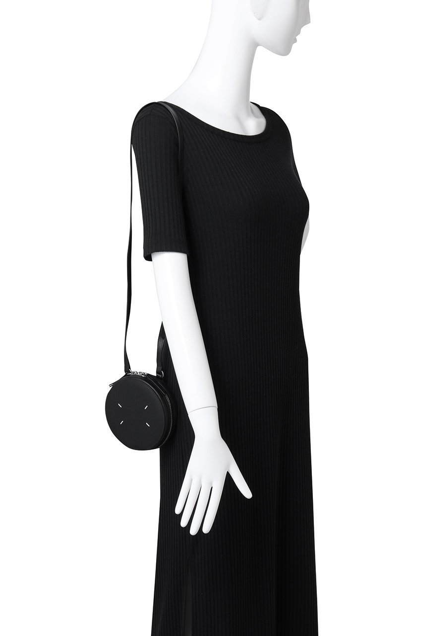 【メゾン マルジェラ/MAISON MARGIELA】の【UNISEX】4ステッチ ミニラウンドバッグ 人気、トレンドファッション・服の通販 founy(ファニー) 　ファッション　Fashion　レディースファッション　Fashion for Women　バッグ　Bags　ユニセックス　Unisex, Genderless　パーティ　Party, Party Style　フォルム　Silhouette, Form　ラウンド　Round, Round Neck　other-2|ID: prp329100004369501 ipo3291000000032784204