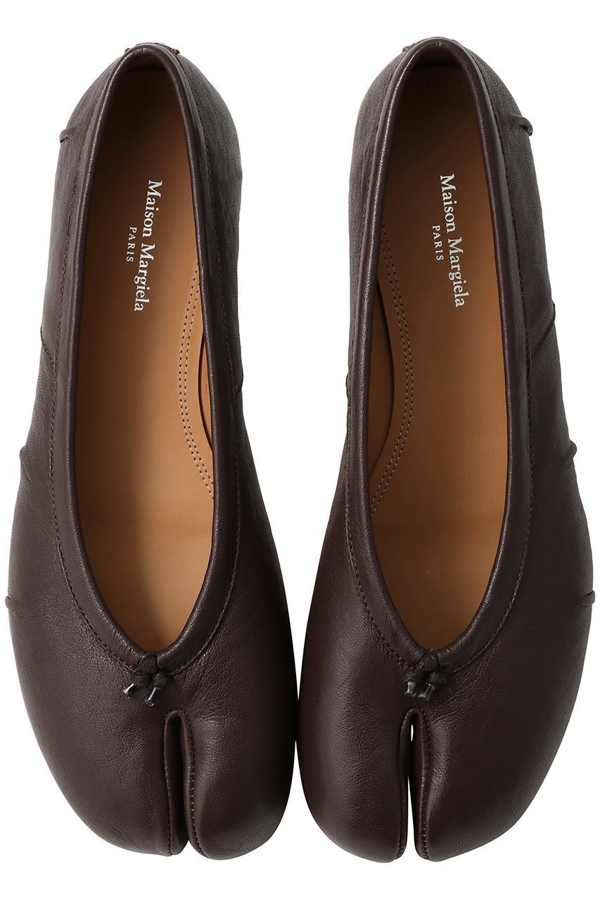 【メゾン マルジェラ/MAISON MARGIELA】のTABI バレリーナ NEW インテリア・キッズ・メンズ・レディースファッション・服の通販 founy(ファニー) 　ファッション　Fashion　レディースファッション　Fashion for Women　2025年　2025　2025-2026秋冬・A/W　Autumn/Winter 2025–26 AW25–26　シューズ　Shoes, Footwear　バレエ　Ballet, Ballet Style　フィット　Fit, Slim Fit　フェミニン　Feminine, Girly　フォルム　Silhouette, Form　フラット　Flat, Flat Shoes　ボトム　Bottoms, Lower Wear　A/W・秋冬　Autumn/Winter　モカ|ID: prp329100004369503 ipo3291000000032716665