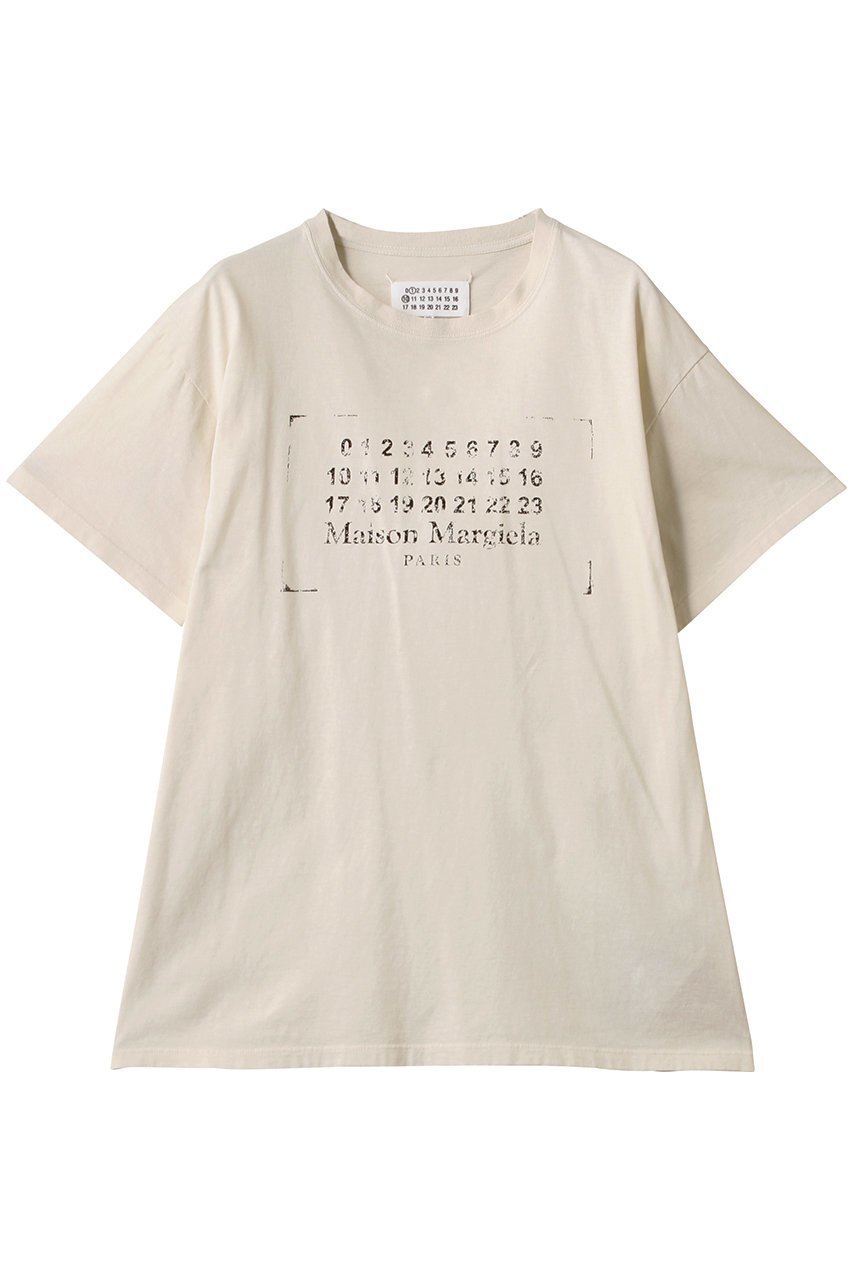 【メゾン マルジェラ/MAISON MARGIELA】のロゴプリントTシャツ 人気、トレンドファッション・服の通販 founy(ファニー) 　ファッション　Fashion　レディースファッション　Fashion for Women　トップス・カットソー　Cut & Sew Tops　シャツ・ブラウス・オフィスカジュアル　Elegant Blouses & Button-Ups　ロングTシャツ・Tシャツ　Longline T-Shirts & Tees　カットソー・ベーシックTシャツ　Cut-and-Sewn Tops / Stretch Tees & Basics　ショート　Short, Short Length　スリーブ　Sleeve, Long Sleeve / Short Sleeve　フロント　Front, Front Design　プリント　Print, Printed Pattern　 other-1|ID: prp329100004369505 ipo3291000000032877046
