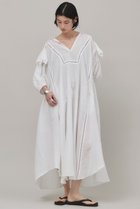 【カレンソロジー/Curensology】のハンドスモッキングワンピース ホワイト|ID: prp329100004369586 ipo3291000000032613702