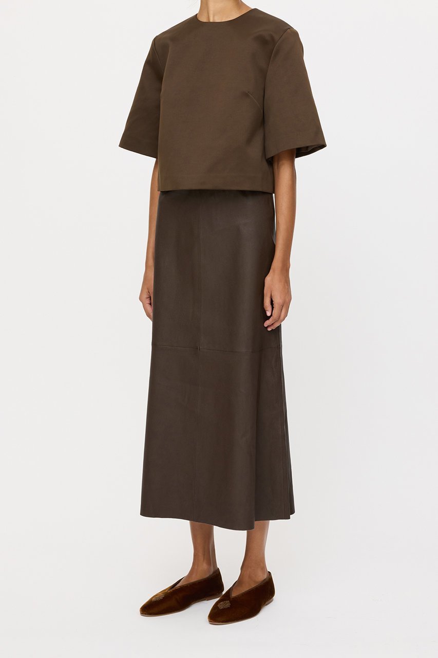 【バイ マレーネ ビルガー/BY MALENE BIRGER】のHANIA クロップドトップス 人気、トレンドファッション・服の通販 founy(ファニー) 　ファッション　Fashion　レディースファッション　Fashion for Women　トップス・カットソー　Cut & Sew Tops　シャツ・ブラウス・オフィスカジュアル　Elegant Blouses & Button-Ups　ロングTシャツ・Tシャツ　Longline T-Shirts & Tees　カットソー・ベーシックTシャツ　Cut-and-Sewn Tops / Stretch Tees & Basics　ショート　Short, Short Length　シンプル　Simple, Minimal　スリーブ　Sleeve, Long Sleeve / Short Sleeve　バランス　Balance, Style Balance　フレア　Flare, Flared　ボトム　Bottoms, Lower Wear　ワイド　Wide, Wide Fit　other-6|ID: prp329100004369591 ipo3291000000032879150