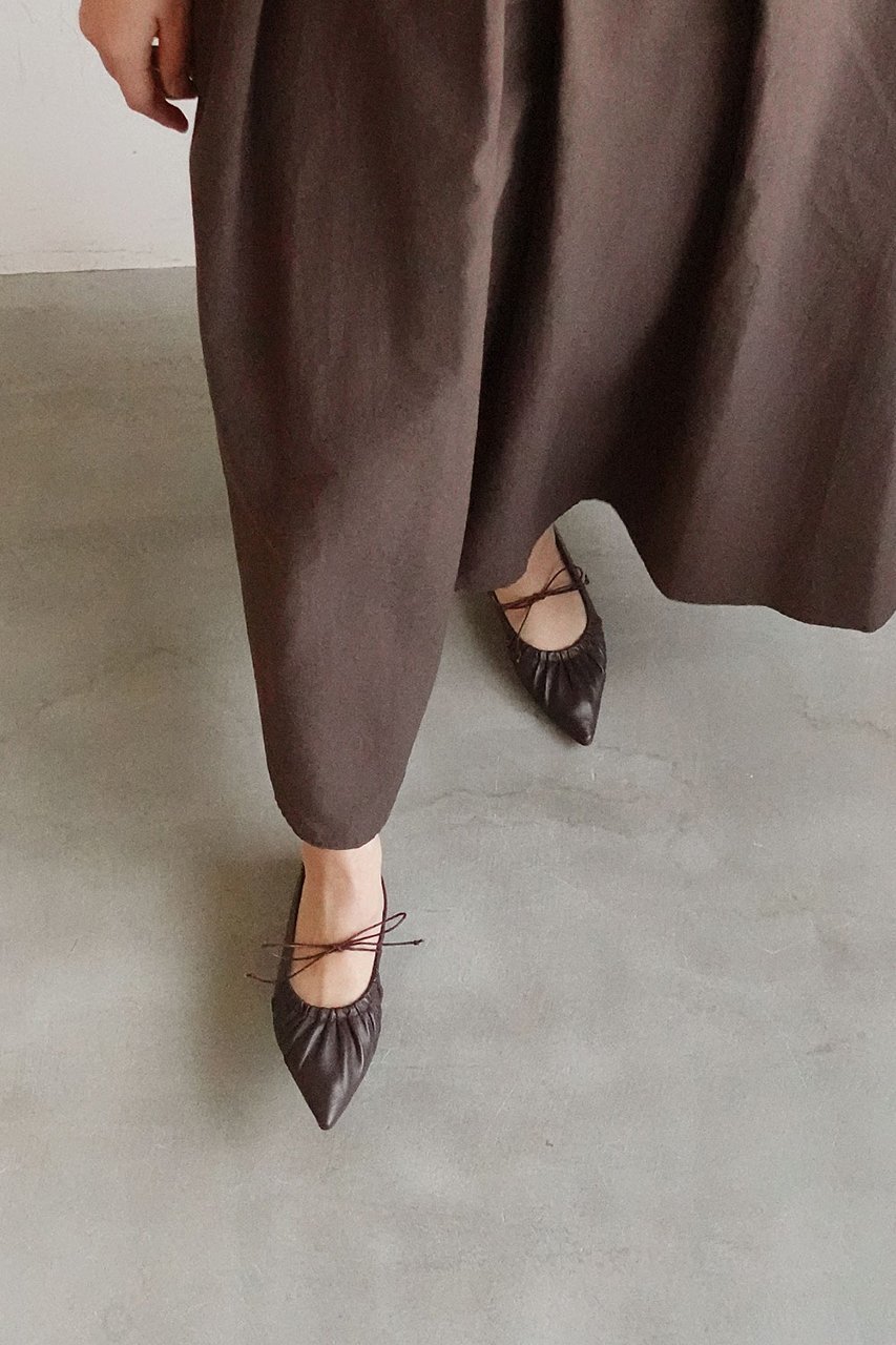 【ダニエラ アンド ジェマ/Daniella & GEMMA】のポインテッドギャザーリボンフラットパンプス 人気、トレンドファッション・服の通販 founy(ファニー) 　ファッション　Fashion　レディースファッション　Fashion for Women　クッション　Cushion, Throw Pillow　シューズ　Shoes, Footwear　リボン　Ribbon, Bow　春　Spring　other-3|ID: prp329100004369615 ipo3291000000034409656