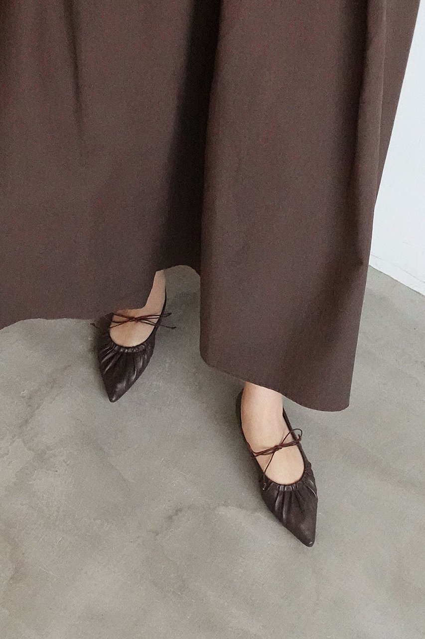 【ダニエラ アンド ジェマ/Daniella & GEMMA】のポインテッドギャザーリボンフラットパンプス 人気、トレンドファッション・服の通販 founy(ファニー) 　ファッション　Fashion　レディースファッション　Fashion for Women　クッション　Cushion, Throw Pillow　シューズ　Shoes, Footwear　リボン　Ribbon, Bow　春　Spring　other-4|ID: prp329100004369615 ipo3291000000034409657