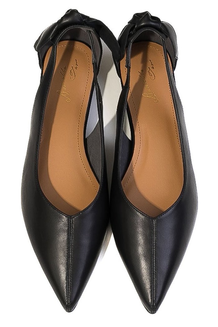 【ダニエラ アンド ジェマ/Daniella & GEMMA】のバックリボンポインテッドフラットパンプス インテリア・キッズ・メンズ・レディースファッション・服の通販 founy(ファニー) https://founy.com/ ファッション Fashion レディースファッション Fashion for Women クッション Cushion, Throw Pillow シューズ Shoes, Footwear シンプル Simple, Minimal フラット Flat, Flat Shoes リボン Ribbon, Bow 再入荷 Restock / Back in Stock |ID: prp329100004372585 ipo3291000000036827621