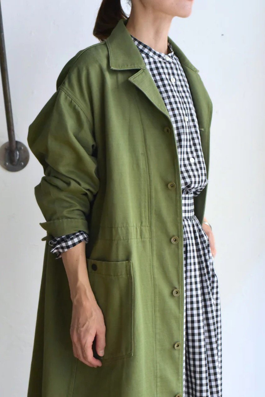 【レリル/lelill】のTHE WORK COAT 人気、トレンドファッション・服の通販 founy(ファニー) 　ファッション　Fashion　レディースファッション　Fashion for Women　アウター　Coat / Outerwear Collection　コート・ロングコート・ピーコート　Long Coats, Peacoats & More　サテン　Satin, Glossy Fabric　スリット　Slit, Slit Detail　パッチ　Patch, Appliqué　ポケット　Pocket, Pocket Detail　ロング　Long, Long-Length　ワーク　Workwear, Utility Style　other-6|ID: prp329100004372627 ipo3291000000032932595