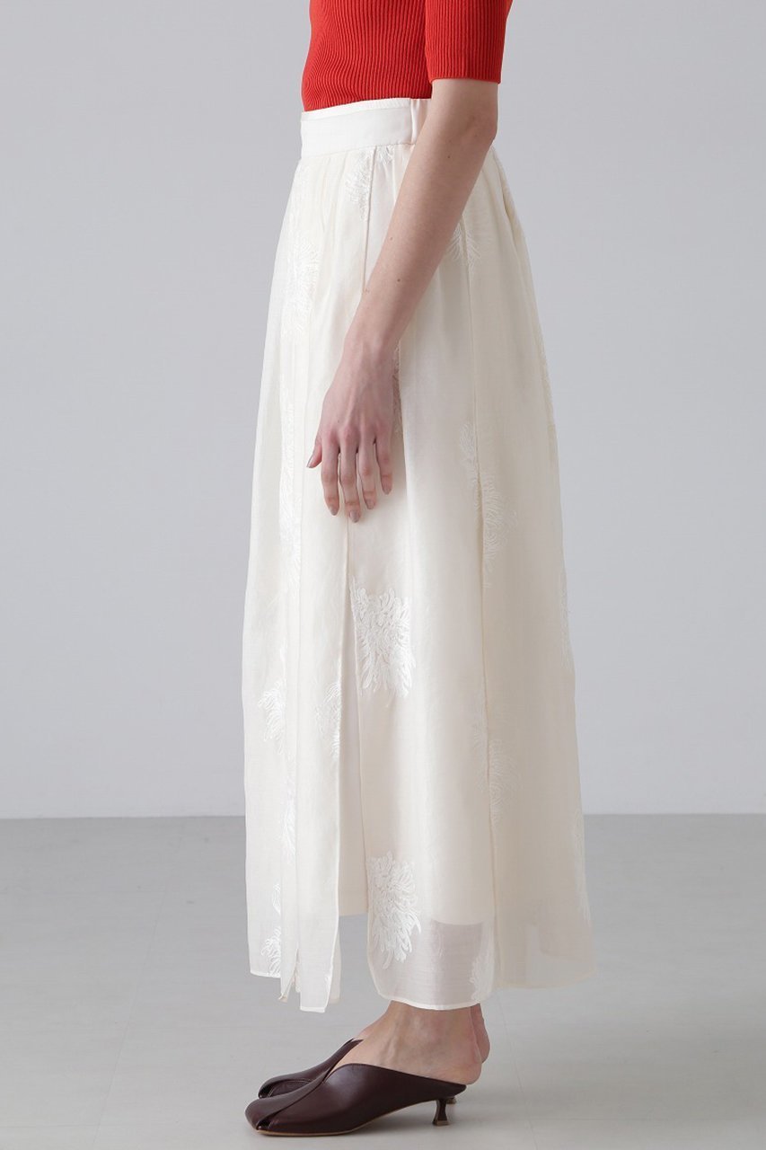 【アドーア/ADORE】のシアーエンブロイダリースカート 人気、トレンドファッション・服の通販 founy(ファニー) 　ファッション　Fashion　レディースファッション　Fashion for Women　スカート　Skirts　ロングスカート　Long Skirts / Maxi & Midi Skirts　エアリー　Airy Texture　シアー　Sheer, See-Through　スリット　Slit, Slit Detail　セットアップ　Set-Up, Coordinated Outfit　ペチコート　Petticoat, Underskirt　ランダム　Random, Irregular　ロング　Long, Long-Length　other-3|ID: prp329100004374945 ipo3291000000032824403