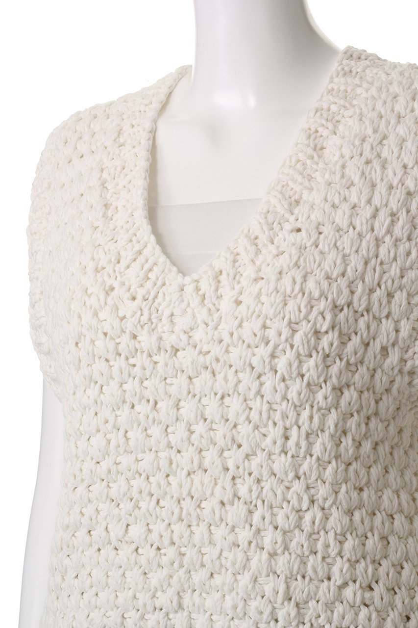 【ハー/HER.】のハンドニットコンパクトベスト 人気、トレンドファッション・服の通販 founy(ファニー) 　ファッション　Fashion　レディースファッション　Fashion for Women　トップス・カットソー　Cut & Sew Tops　ニット　Knit Tops & Sweaters　ベスト&ジレ / 重ね着スタイル　Vests & Gilets　カジュアルプルオーバー・ニットトップス　Pullovers & Knit Tops / Casual Pullovers　おすすめ　Recommended / Our Picks　アクセサリー　Fashion Accessories　カットソー　Cut and Sewn Top　コンパクト　Compact, Small Size　シアー　Sheer, See-Through　ハンド　Hand, Handmade　ベスト　Vest, Waistcoat　other-5|ID: prp329100004378321 ipo3291000000032952260