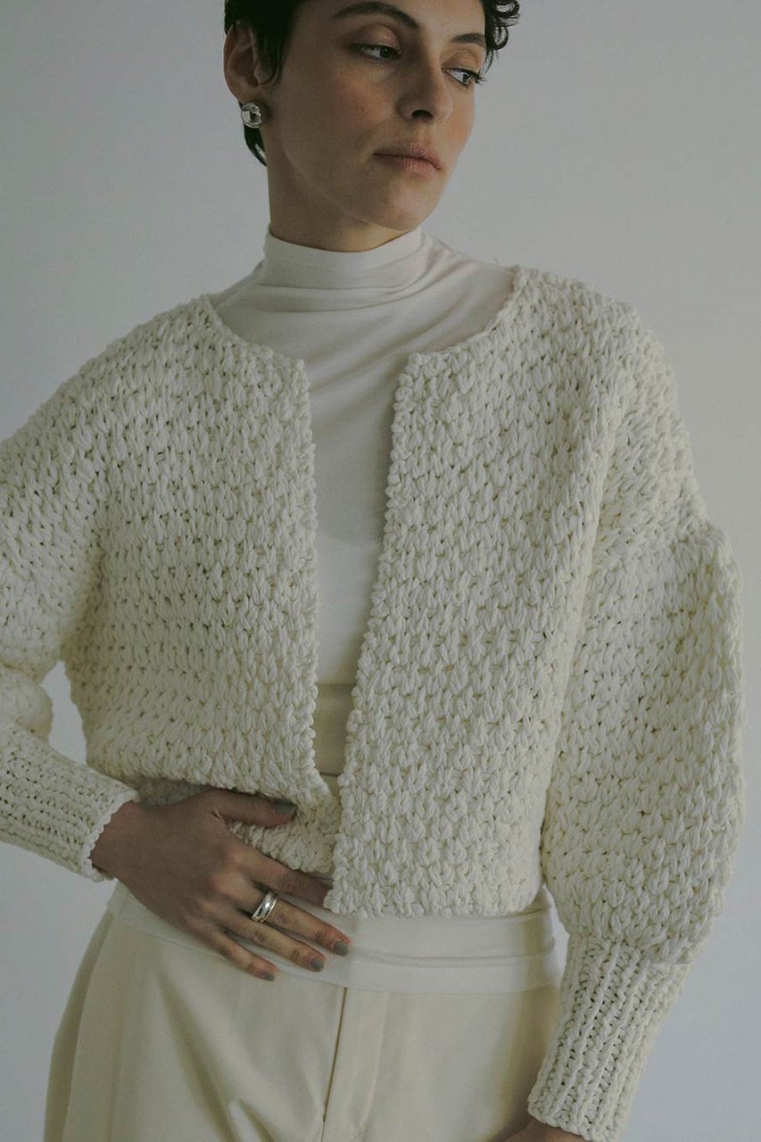 【ハー/HER.】のハンドニットパフスリーブボレロ 人気、トレンドファッション・服の通販 founy(ファニー) 　ファッション　Fashion　レディースファッション　Fashion for Women　トップス・カットソー　Cut & Sew Tops　ニット　Knit Tops & Sweaters　カーディガン・羽織り　Layered Style Cardigans　おすすめ　Recommended / Our Picks　カーディガン　Cardigan, Knitwear　スリーブ　Sleeve, Long Sleeve / Short Sleeve　ハンド　Hand, Handmade　ボトム　Bottoms, Lower Wear　ボレロ　Bolero, Short Cardigan　春　Spring　other-8|ID: prp329100004378322 ipo3291000000032949412