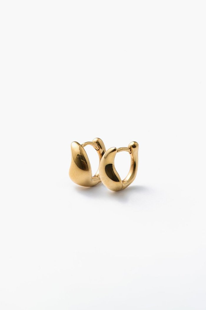 【マリア ブラック/MARIA BLACK】のSagene Trail Huggie ペアピアス インテリア・キッズ・メンズ・レディースファッション・服の通販 founy(ファニー) https://founy.com/ ファッション Fashion レディースファッション Fashion for Women ジュエリー Jewelry ファッションリング Fashion Rings イヤリング・フープ・ドロップタイプ Hoop, Drop & Clip Earrings なめらか Smooth, Silky Texture イヤリング Earrings フォルム Silhouette, Form エレガント 上品 Elegant |ID: prp329100004379425 ipo3291000000036033327