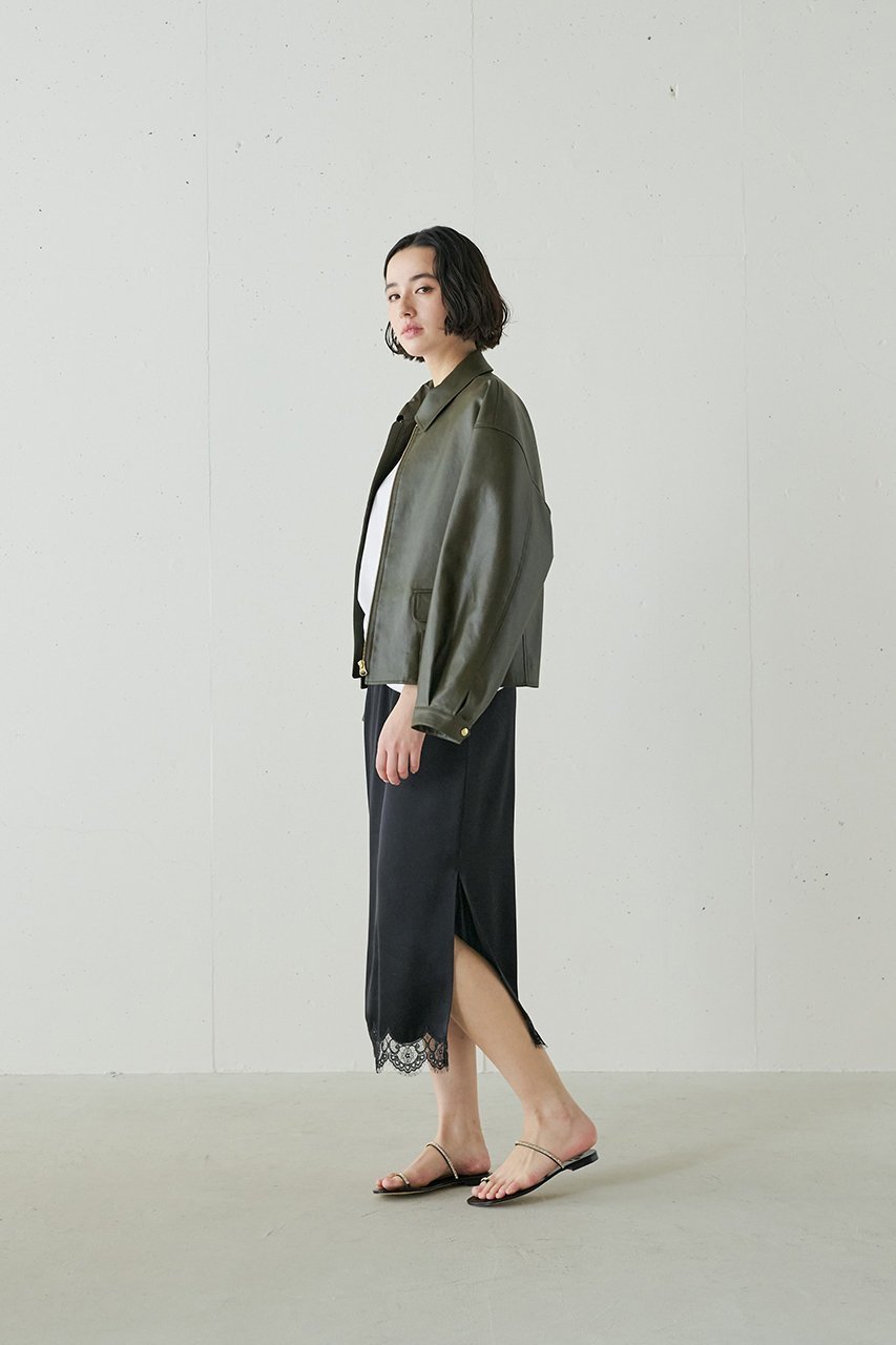 【ジェイドット/j.】のトリアセサテン裾レーススカート 人気、トレンドファッション・服の通販 founy(ファニー) 　ファッション　Fashion　レディースファッション　Fashion for Women　スカート　Skirts　ロングスカート　Long Skirts / Maxi & Midi Skirts　エレガント 上品　Elegant　スリット　Slit, Slit Detail　フェミニン　Feminine, Girly　ラグジュアリー　Luxury, Elegant　レース　Lace, Lace Fabric　ロング　Long, Long-Length　other-7|ID: prp329100004379438 ipo3291000000032825501