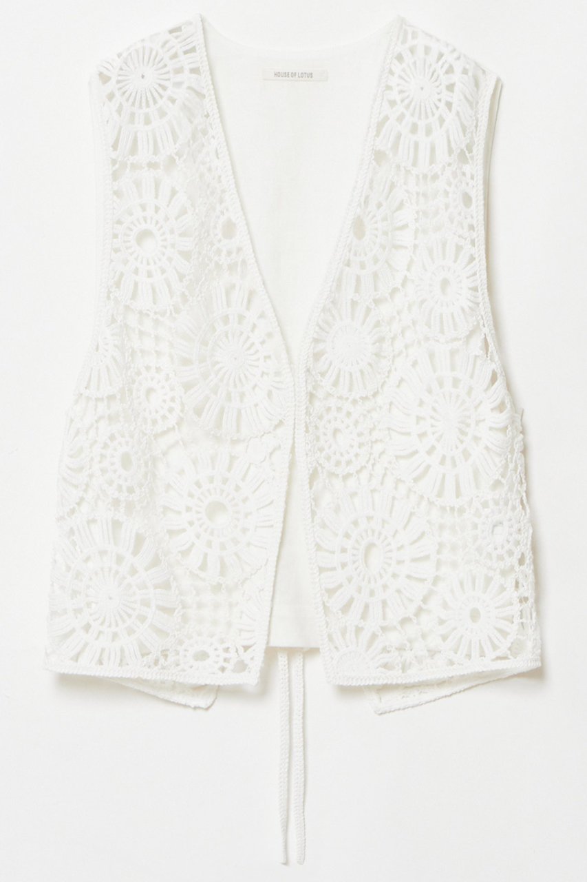 【ハウス オブ ロータス/HOUSE OF LOTUS】のサークルエンブロイダリージレ 人気、トレンドファッション・服の通販 founy(ファニー) 　ファッション　Fashion　レディースファッション　Fashion for Women　アウター　Coat / Outerwear Collection　レディースジャケット・軽アウター　Jackets　クロシェ　Crochet, Knitted Lace　コンパクト　Compact, Small Size　サークル　Circle, Round Design　シアー　Sheer, See-Through　ジャケット　Jacket, Outerwear　フロント　Front, Front Design　ベスト　Vest, Waistcoat　モチーフ　Motif, Design Theme　リネン　Linen, Linen Fabric　レース　Lace, Lace Fabric　エレガント 上品　Elegant　夏　Summer　春　Spring　S/S・春夏　SS, Spring/Summer, Warm Season　 other-1|ID: prp329100004380625 ipo3291000000032953985