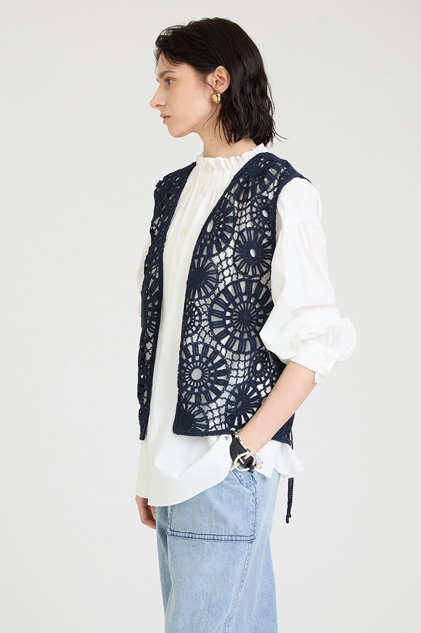 【ハウス オブ ロータス/HOUSE OF LOTUS】のサークルエンブロイダリージレ 人気、トレンドファッション・服の通販 founy(ファニー) 　ファッション　Fashion　レディースファッション　Fashion for Women　アウター　Coat / Outerwear Collection　レディースジャケット・軽アウター　Jackets　クロシェ　Crochet, Knitted Lace　コンパクト　Compact, Small Size　サークル　Circle, Round Design　シアー　Sheer, See-Through　ジャケット　Jacket, Outerwear　フロント　Front, Front Design　ベスト　Vest, Waistcoat　モチーフ　Motif, Design Theme　リネン　Linen, Linen Fabric　レース　Lace, Lace Fabric　エレガント 上品　Elegant　夏　Summer　春　Spring　S/S・春夏　SS, Spring/Summer, Warm Season　other-2|ID: prp329100004380625 ipo3291000000032954001