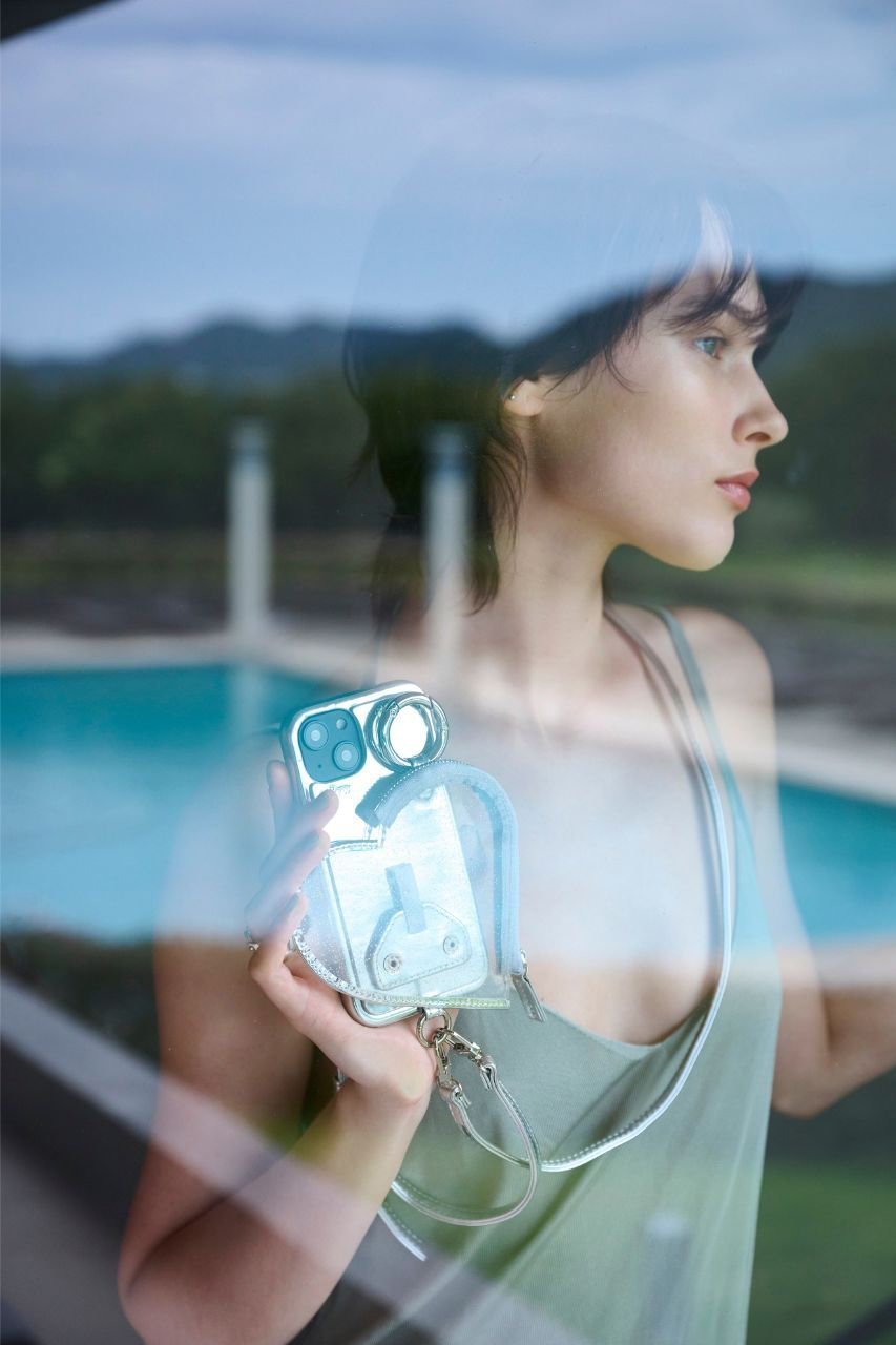 【エジュー/ajew】のiPhone16/16Pro ajew PVC heart planet pocket case 人気、トレンドファッション・服の通販 founy(ファニー) 　ファッション　Fashion　レディースファッション　Fashion for Women　iPhone アイフォーン　iPhone　ジップ　Zip, Zipper　ドッキング　Docking, Mixed Material　ポケット　Pocket, Pocket Detail　メタル　Metal, Metal Parts　春　Spring　other-7|ID: prp329100004380627 ipo3291000000032800668