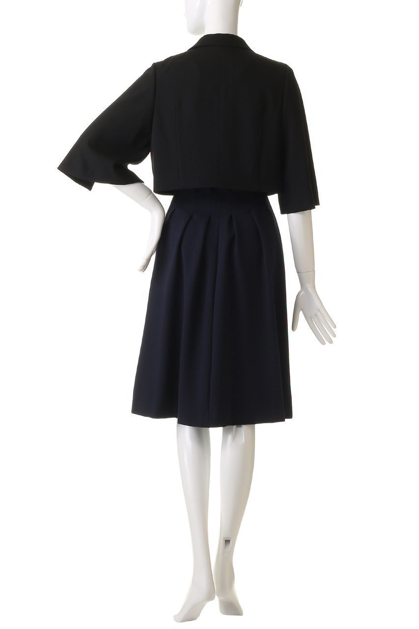 【アナイ/ANAYI】のマットダブルサテンボレロジャケット 人気、トレンドファッション・服の通販 founy(ファニー) 　ファッション　Fashion　レディースファッション　Fashion for Women　アウター　Coat / Outerwear Collection　レディースジャケット・軽アウター　Jackets　ボレロ・ショート丈ジャケット / ドレス羽織りに　Boleros & Short Jackets　サテン　Satin, Glossy Fabric　ジャケット　Jacket, Outerwear　スリット　Slit, Slit Detail　セレモニー　Ceremony　ボレロ　Bolero, Short Cardigan　other-4|ID: prp329100004381538 ipo3291000000032966751