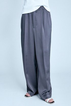 【ブリル/BRILL】 サテンストレートパンツ人気、トレンドファッション・服の通販 founy(ファニー) ファッション Fashion レディースファッション Fashion for Women パンツ Pants & Trousers サテン Satin, Glossy Fabric シルク Silk, 100% Silk ストリング String, Drawstring リラックス Relax, Relaxed Fit エレガント 上品 Elegant |ID:prp329100004381549