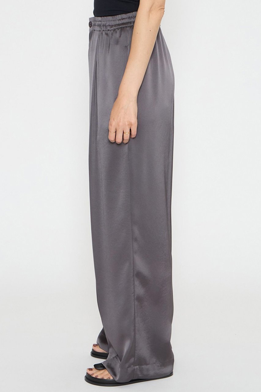 【ブリル/BRILL】のサテンストレートパンツ 人気、トレンドファッション・服の通販 founy(ファニー) ファッション Fashion レディースファッション Fashion for Women パンツ Pants & Trousers サテン Satin, Glossy Fabric シルク Silk, 100% Silk ストリング String, Drawstring リラックス Relax, Relaxed Fit エレガント 上品 Elegant other-5|ID: prp329100004381549 ipo3291000000035498530