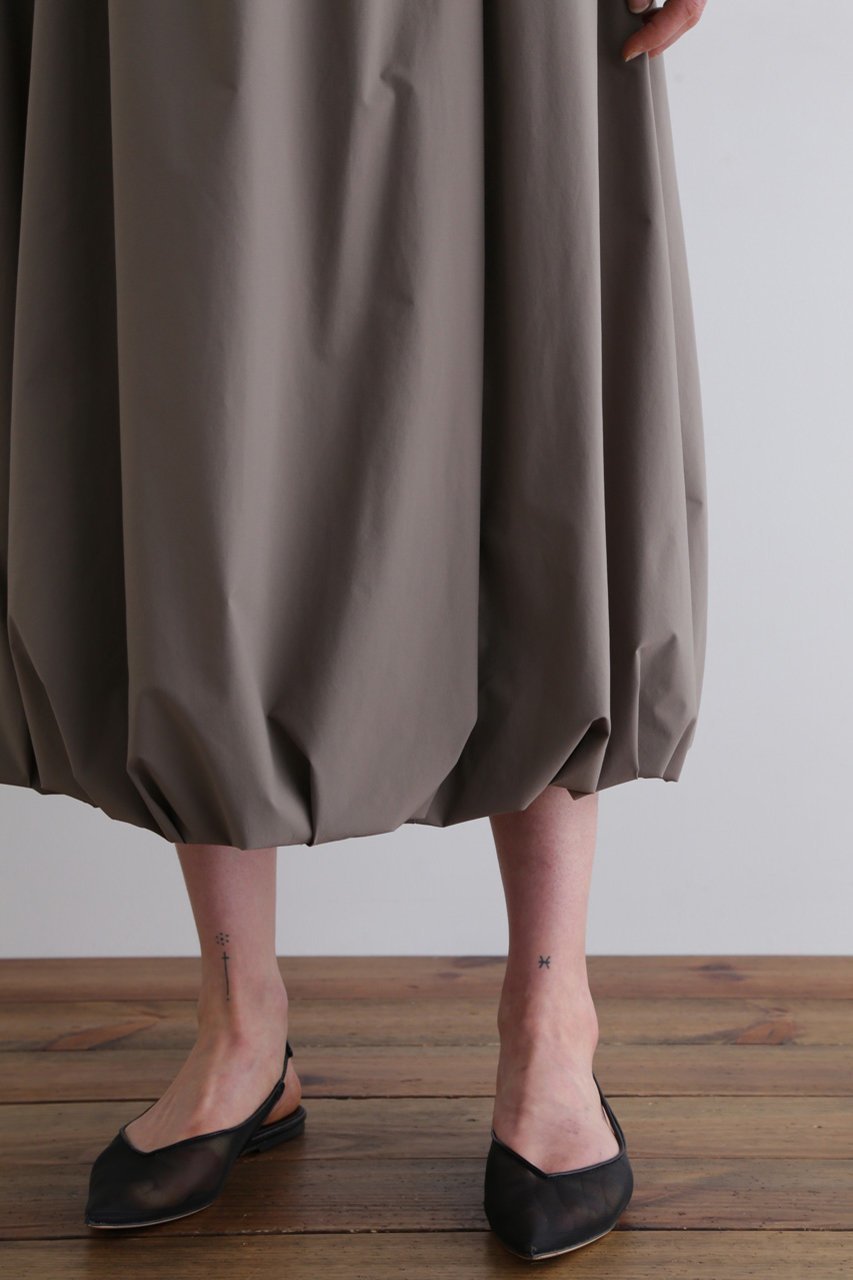 【ル フィル/LE PHIL】のSOLOTEXブロードスカート 人気、トレンドファッション・服の通販 founy(ファニー) 　ファッション　Fashion　レディースファッション　Fashion for Women　スカート　Skirts　ロングスカート　Long Skirts / Maxi & Midi Skirts　トレンド　Trend, Trending Now　バルーン　Balloon, Balloon Silhouette　ブルゾン　Blouson, Bomber Jacket　ブロード　Broadcloth, Fine Cotton　ベーシック　Basic, Essential　モダン　Modern, Contemporary　ロング　Long, Long-Length　今季　This Season, Current Season　other-4|ID: prp329100004382914 ipo3291000000032824710