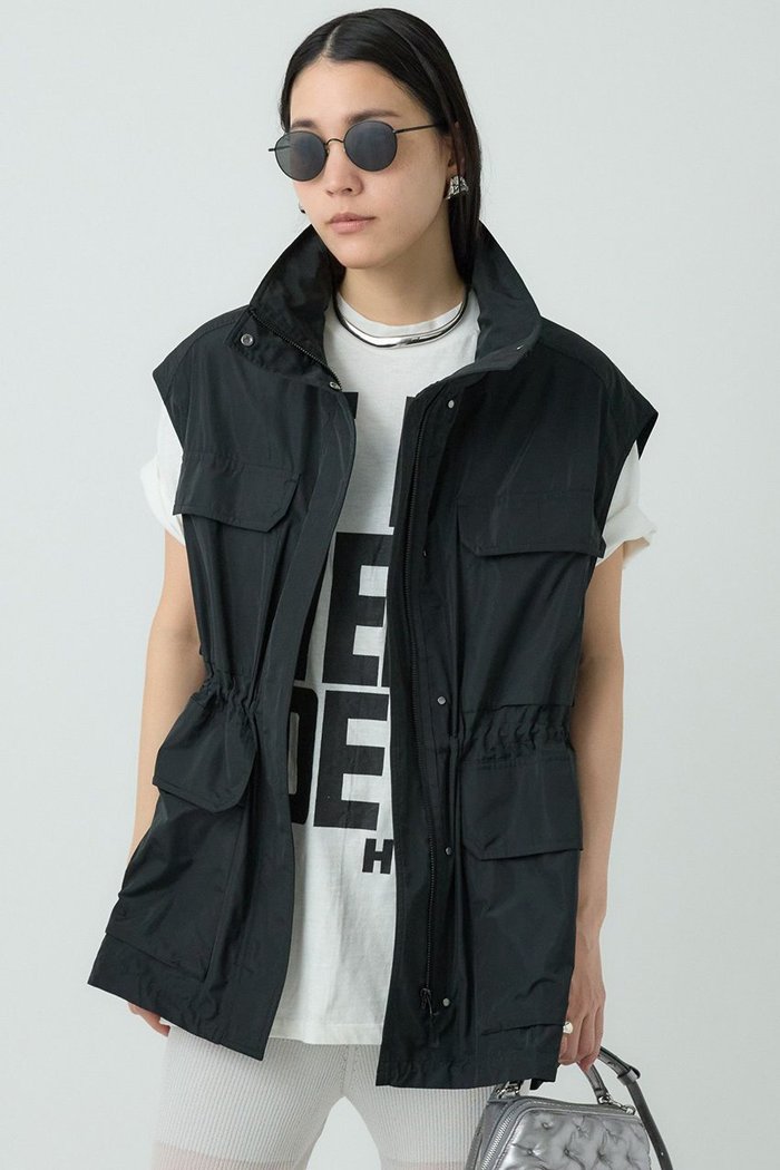 【カオス/Chaos】のGLプリズムライトベスト インテリア・キッズ・メンズ・レディースファッション・服の通販 founy(ファニー) https://founy.com/ ファッション Fashion レディースファッション Ladies' Fashion Online アウター Coat Outerwear ジャケット Jackets イタリア Italy 今季 This Season 軽量 Lightweight ショート Short ジャケット Jacket タフタ Taffeta ブルゾン Blouson ベスト Vest ロング Long 再入荷 Restock/Back In Stock/Re Arrival |ID: prp329100004382988 ipo3291000000032629280