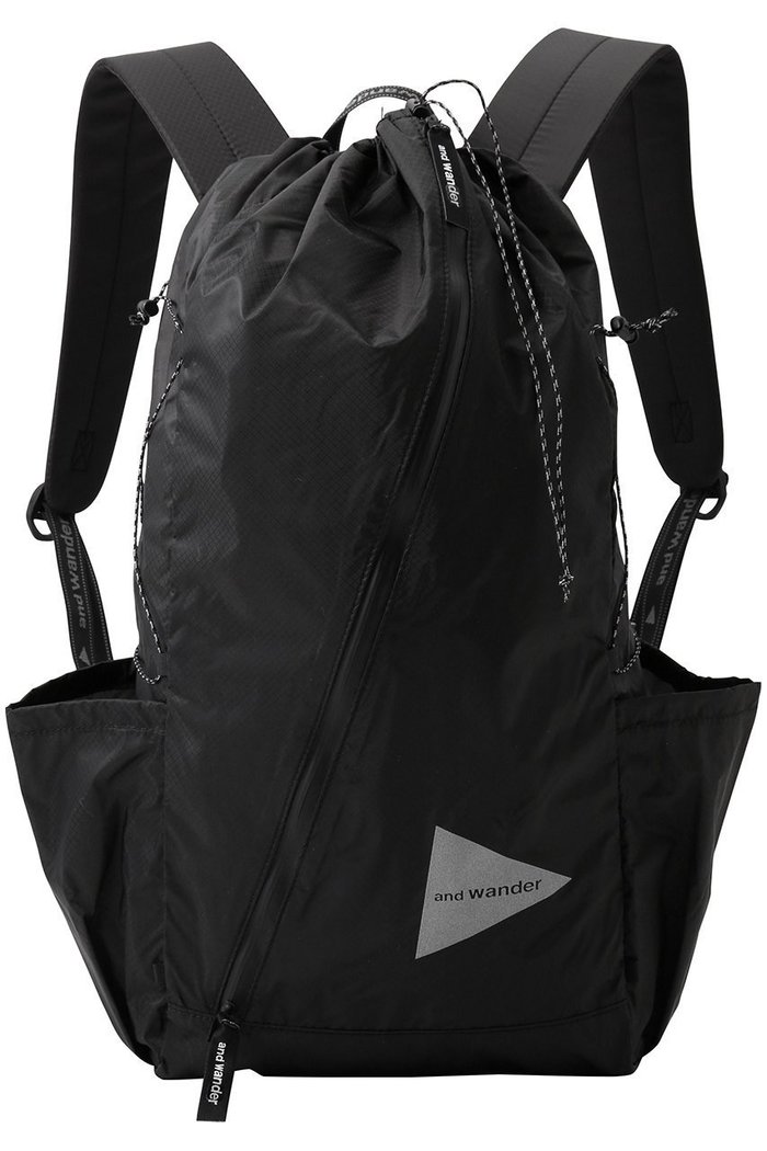 【アンドワンダー/and wander】の【UNISEX】sil daypack インテリア・キッズ・メンズ・レディースファッション・服の通販 founy(ファニー) https://founy.com/ ファッション Fashion レディースファッション Fashion for Women バッグ Bags ユニセックス Unisex, Genderless アウトドア Outdoor Clothing コンパクト Compact, Small Size スタイリッシュ Stylish, Fashionable ポケット Pocket, Pocket Detail リュック Backpack, Rucksack 旅行 Travel 軽量 Lightweight, Ultra Light |ID: prp329100004383002 ipo3291000000032783574