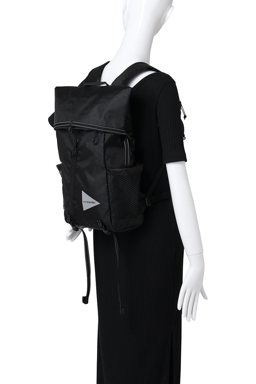 【アンドワンダー/and wander】の【UNISEX】ECOPAK 18L backpack 人気、トレンドファッション・服の通販 founy(ファニー) 　ファッション　Fashion　レディースファッション　WOMEN　バッグ　Bag　ユニセックス　Unisex　スクエア　Square　スタイリッシュ　Stylish　フォルム　Form　ポーチ　Pouch　リュック　Ruck Sack　軽量　Lightweight　ビジネス 仕事 通勤　Business　other-2|ID: prp329100004383003 ipo3291000000031333925
