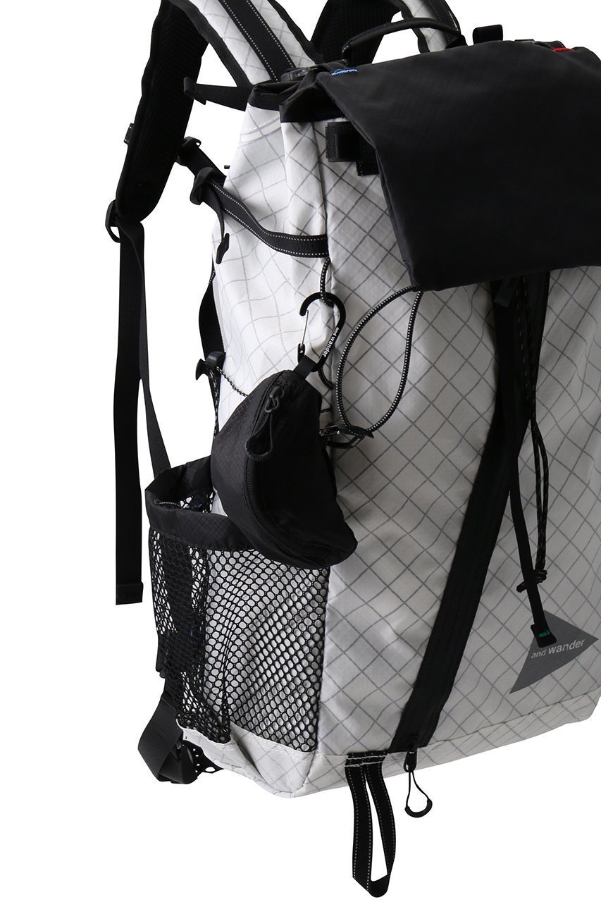 【アンドワンダー/and wander】の【UNISEX】ECOPAK 30L backpack 人気、トレンドファッション・服の通販 founy(ファニー) 　ファッション　Fashion　レディースファッション　Fashion for Women　バッグ　Bags　ユニセックス　Unisex, Genderless　スクエア　Square, Square Shape　スタイリッシュ　Stylish, Fashionable　フォルム　Silhouette, Form　フロント　Front, Front Design　ポケット　Pocket, Pocket Detail　ポーチ　Pouch, Small Case　リュック　Backpack, Rucksack　other-4|ID: prp329100004383004 ipo3291000000032783114