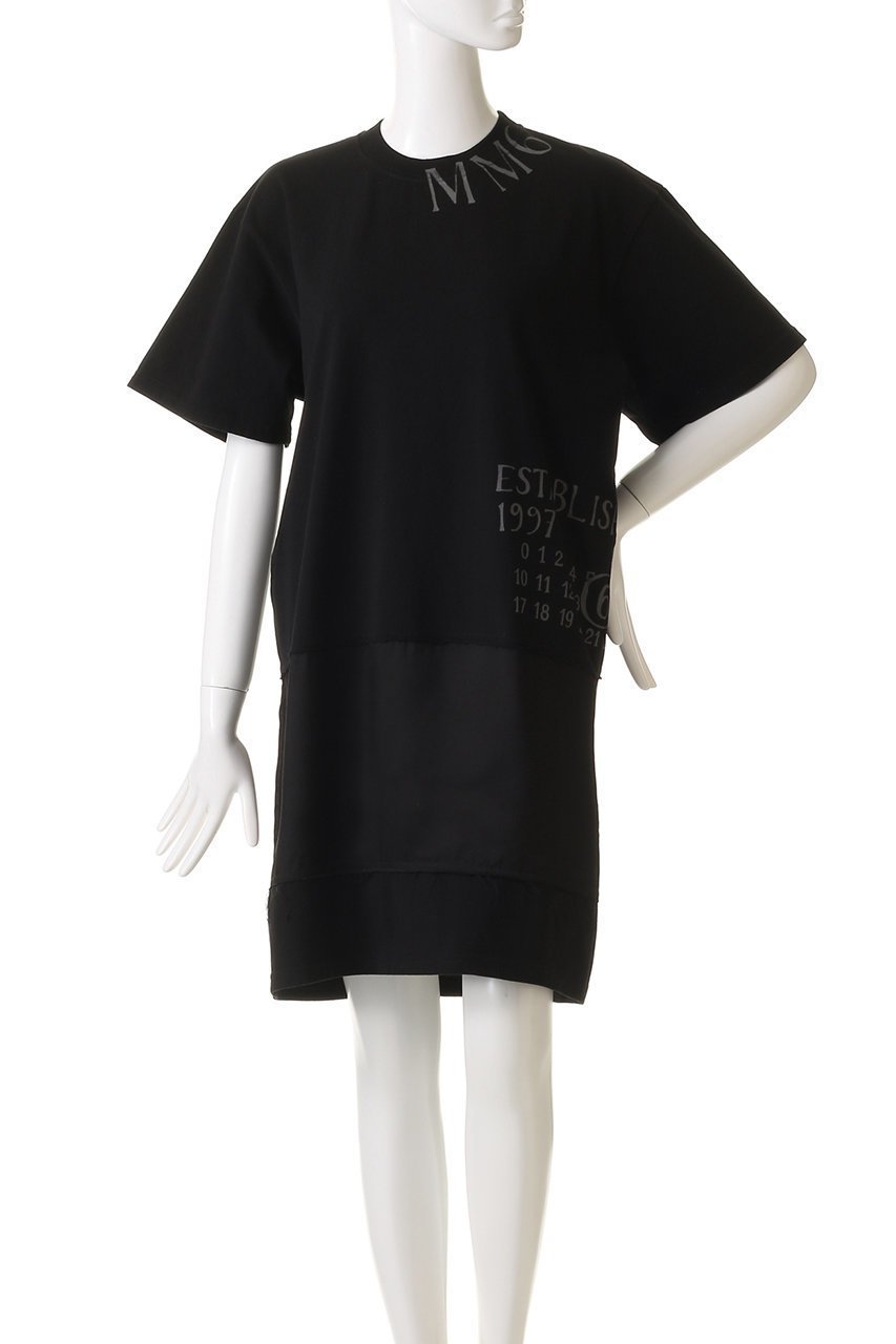 【エムエム6 メゾン マルタン マルジェラ/MM6 Maison Martin Margiela】のロゴドレス 人気、トレンドファッション・服の通販 founy(ファニー) 　ファッション　Fashion　レディースファッション　Fashion for Women　ワンピース　Dresses　フォーマル・パーティードレス・結婚式用ドレス　Elegant & Casual Dresses　チュニック　Tunic Tops & Dresses　スタイリッシュ　Stylish, Fashionable　スリーブ　Sleeve, Long Sleeve / Short Sleeve　チュニック　Tunic, Long Top　ドレス　Dress, One-Piece　ハーフ　Half, Half-Length　プリント　Print, Printed Pattern　夏　Summer　春　Spring　S/S・春夏　SS, Spring/Summer, Warm Season　other-2|ID: prp329100004383010 ipo3291000000033245648