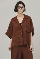 【カレンソロジー/Curensology】のシルキーキュプラブラウス 人気、トレンドファッション・服の通販 founy(ファニー) ファッション Fashion レディースファッション Ladies' Fashion Online トップス・カットソー Tops/Tshirt シャツ/ブラウス Shirts/Blouses おすすめ Recommend なめらか Smooth キュプラ Cupra クラシック Classic サマー Summer ショルダー Shoulder ショート Short シルク Silk スリーブ Sleeve ドロップ Drop バランス Balance フェミニン Feminine リラックス Relax 再入荷 Restock/Back In Stock/Re Arrival |ID:prp329100004383064