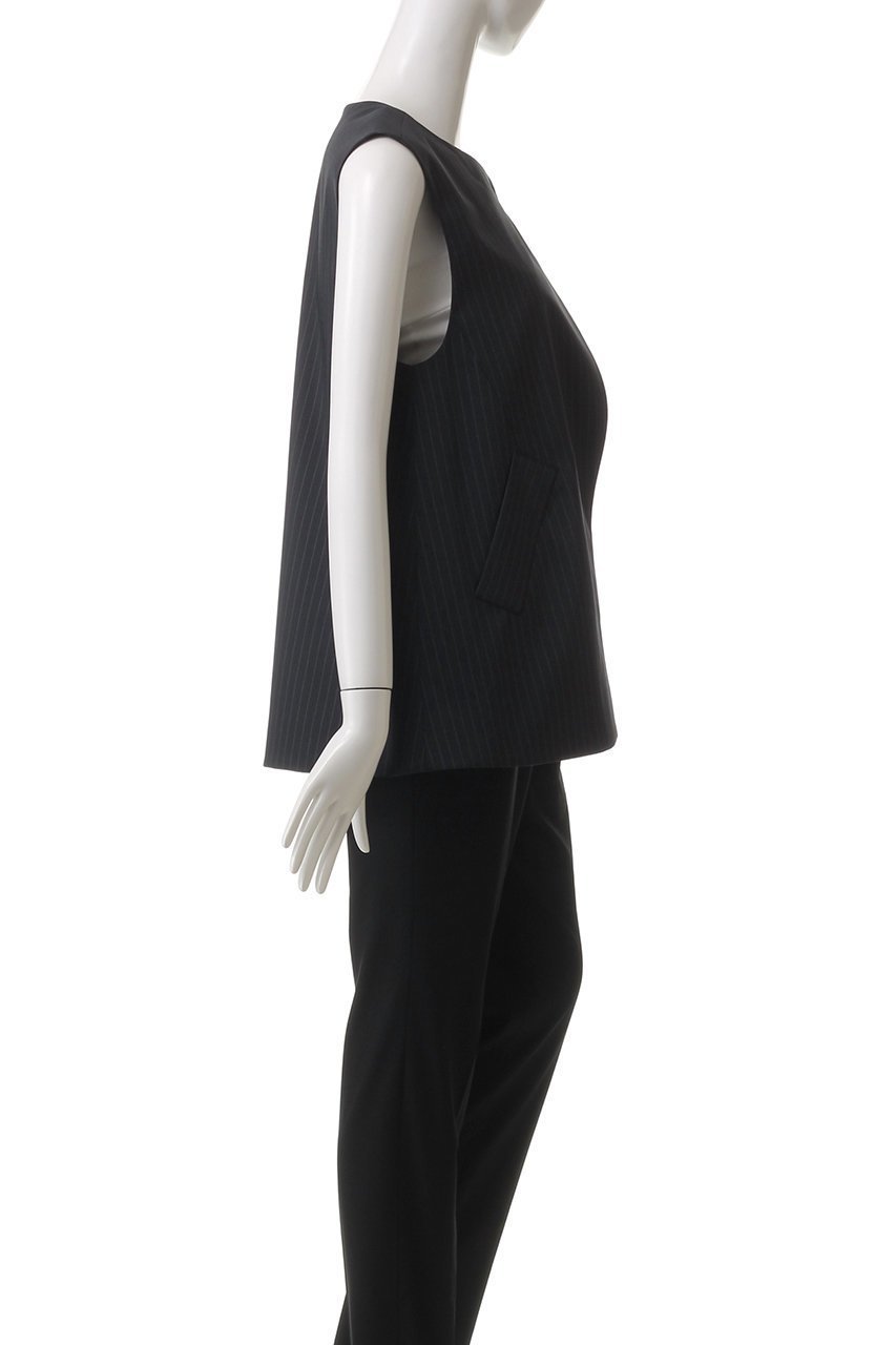 【ランバン オン ブルー/LANVIN en Bleu】のウールポリエステルフレアベスト 人気、トレンドファッション・服の通販 founy(ファニー) ファッション Fashion レディースファッション Fashion for Women アウター Coat / Outerwear Collection トップス・カットソー Cut & Sew Tops キャミソール&ノースリーブ Camisoles & Sleeveless Tops シャツ・ブラウス・オフィスカジュアル Elegant Blouses & Button-Ups ベスト&ジレ / 重ね着スタイル Vests & Gilets インナー Innerwear ノースリーブ Sleeveless, No-Sleeve ベスト Vest, Waistcoat other-3|ID: prp329100004383080 ipo3291000000034825792