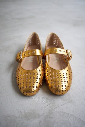 【ランバン オン ブルー/LANVIN en Bleu】 パンチングレザーバレエシューズ人気、トレンドファッション・服の通販 founy(ファニー) ファッション Fashion レディースファッション Fashion for Women シューズ Shoes, Footwear トレンド Trend, Trending Now バレエ Ballet, Ballet Style フィット Fit, Slim Fit フラット Flat, Flat Shoes ラグジュアリー Luxury, Elegant ラップ Wrap, Wrap Design 夏 Summer 春 Spring S/S・春夏 SS, Spring/Summer, Warm Season |ID:prp329100004383083