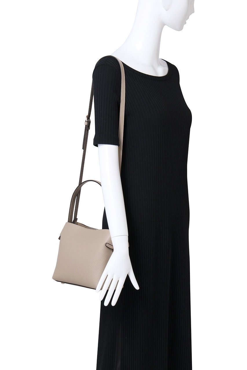 【アルアバイル/allureville】のスクエアショルダーバッグ 人気、トレンドファッション・服の通販 founy(ファニー) 　ファッション　Fashion　レディースファッション　Fashion for Women　バッグ　Bags　コンパクト　Compact, Small Size　シンプル　Simple, Minimal　スクエア　Square, Square Shape　エレガント 上品　Elegant　other-2|ID: prp329100004385032 ipo3291000000032778109