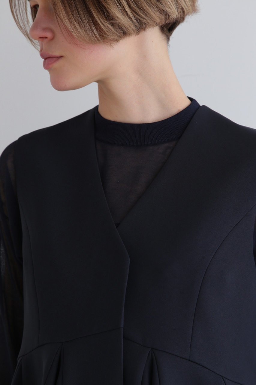 【ル フィル/LE PHIL】のPULUELAトリプルクロスジレ 人気、トレンドファッション・服の通販 founy(ファニー) 　ファッション　Fashion　レディースファッション　Fashion for Women　アウター　Coat / Outerwear Collection　レディースジャケット・軽アウター　Jackets　ジャケット　Jacket, Outerwear　ストレッチ　Stretch, Stretchy Fabric　ノースリーブ　Sleeveless, No-Sleeve　ベスト　Vest, Waistcoat　ペプラム　Peplum, Flared Hem　夏　Summer　春　Spring　S/S・春夏　SS, Spring/Summer, Warm Season　A/W・秋冬　Autumn/Winter　other-2|ID: prp329100004385053 ipo3291000000032964645