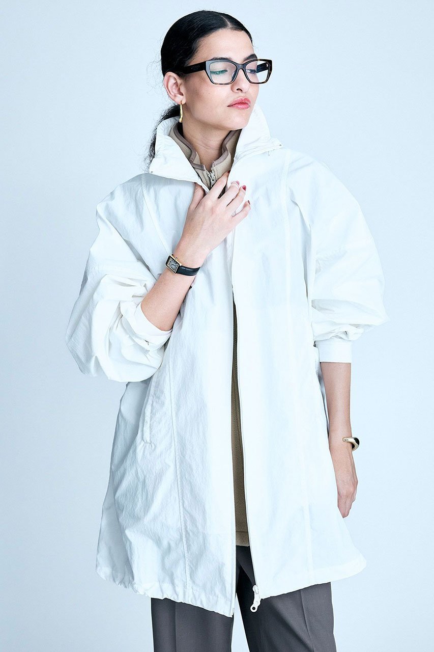 【ブリル/BRILL】のナイロンブルゾン インテリア・キッズ・メンズ・レディースファッション・服の通販 founy(ファニー) 　ファッション　Fashion　レディースファッション　Fashion for Women　アウター　Coat / Outerwear Collection　レディースジャケット・軽アウター　Jackets　ブルゾンジャケット・スポーティアウター　Blouson Jackets　ジャケット　Jacket, Outerwear　スタンド　Stand Collar, Upright Stand　ドローストリング　Drawstring, Pull Cord　ブルゾン　Blouson, Bomber Jacket　ポンチョ　Poncho, Cape Style　ホワイト|ID: prp329100004386404 ipo3291000000035498030