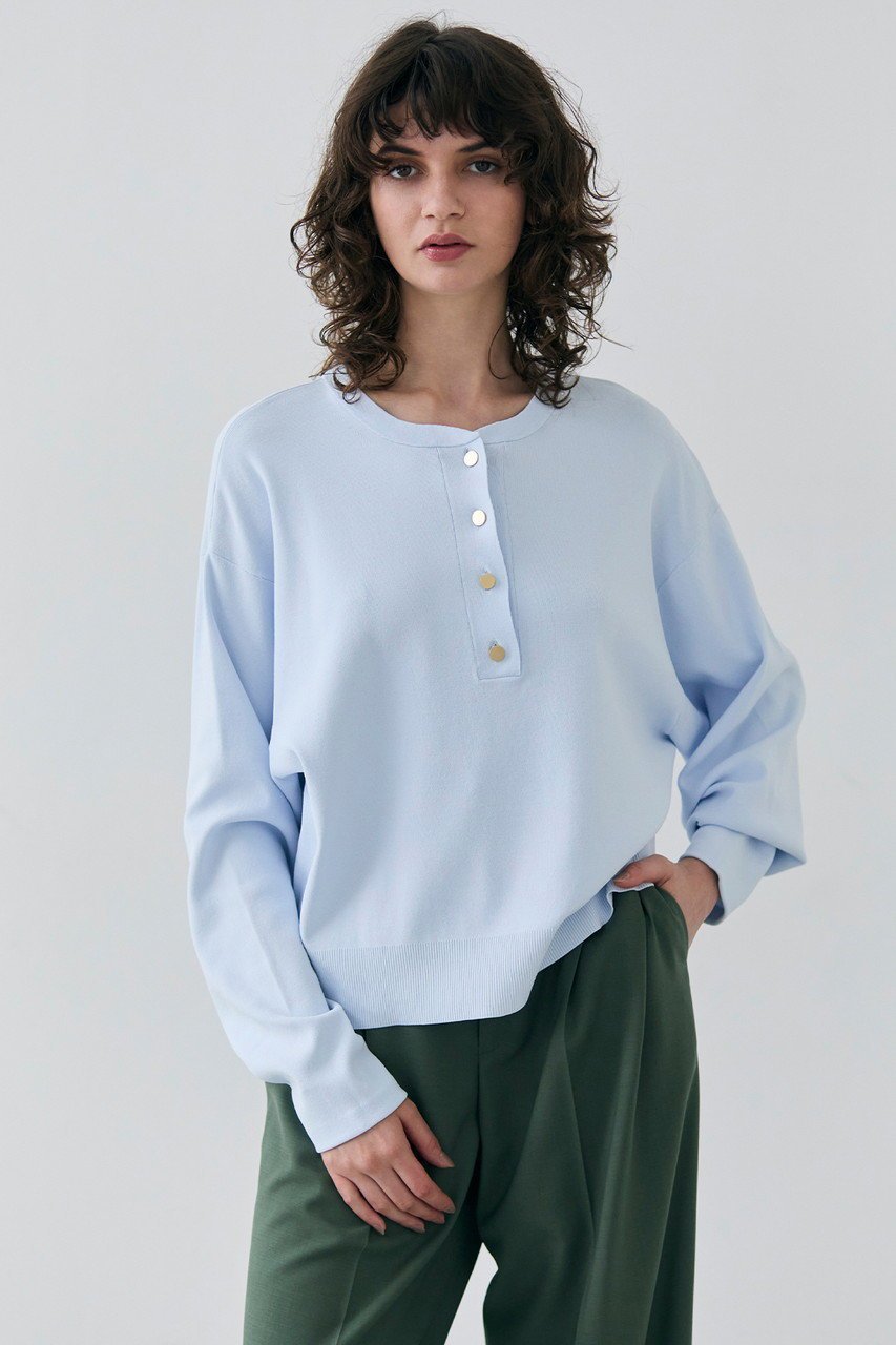 【ベイジ,/BEIGE,】のLAURA(ロラ)/スキッパー風ニットトップス 人気、トレンドファッション・服の通販 founy(ファニー) 　ファッション　Fashion　レディースファッション　Fashion for Women　トップス・カットソー　Cut & Sew Tops　ニット　Knit Tops & Sweaters　カジュアルプルオーバー・ニットトップス　Pullovers & Knit Tops / Casual Pullovers　シンプル　Simple, Minimal　スキッパー　Skipper, Open Collar　リュクス　Luxury, Elegant, High-End, Chic　other-7|ID: prp329100004386418 ipo3291000000032951067
