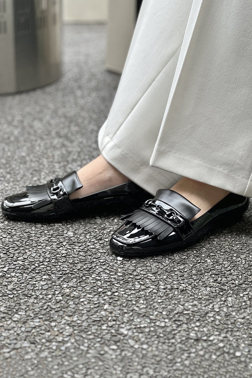 【テンパレイト/TEMPERATE】の【ELLE SHOP別注】【金子麻貴×TEMPERATE】FOSTER スリッポン(レイン対応) 人気、トレンドファッション・服の通販 founy(ファニー) 　ファッション　Fashion　レディースファッション　Fashion for Women　オケージョン　Occasion Wear　クラシカル　Classical, Vintage-Inspired　シューズ　Shoes, Footwear　シンプル　Simple, Minimal　スリッポン　Slip-On, Loafer　ツイード　Twill, Twill Weave　フリンジ　Fringe, Tassel　ベスト　Vest, Waistcoat　別注　Limited Edition, Custom Order　ラバー　Rubber, Rubber Sole　レイン　Rain, Rainproof　ワイド　Wide, Wide Fit　エレガント 上品　Elegant　ビジネス 仕事 通勤　Business / Work / Commuting　other-8|ID: prp329100004388943 ipo3291000000032853762