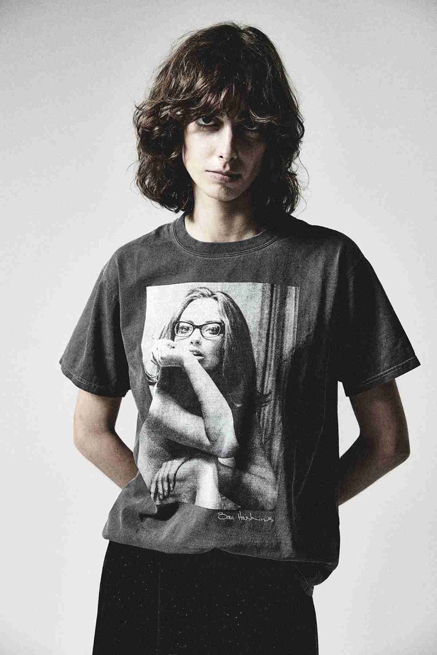 【クチュールドアダム/COUTURE D'ADAM】のSam Haskins プリントTシャツ 人気、トレンドファッション・服の通販 founy(ファニー) 　ファッション　Fashion　レディースファッション　Fashion for Women　トップス・カットソー　Cut & Sew Tops　シャツ・ブラウス・オフィスカジュアル　Elegant Blouses & Button-Ups　ロングTシャツ・Tシャツ　Longline T-Shirts & Tees　カットソー・ベーシックTシャツ　Cut-and-Sewn Tops / Stretch Tees & Basics　ショート　Short, Short Length　スリーブ　Sleeve, Long Sleeve / Short Sleeve　プリント　Print, Printed Pattern　モノトーン　Monotone, Black and White　other-7|ID: prp329100004388954 ipo3291000000032808529