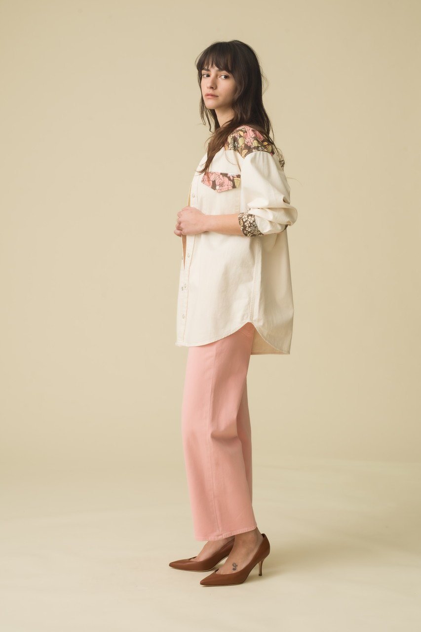 【マザー/MOTHER】のフラワープリントドッキングシャツ(BBQ) 人気、トレンドファッション・服の通販 founy(ファニー) 　ファッション　Fashion　レディースファッション　WOMEN　トップス・カットソー　Tops/Tshirt　シャツ/ブラウス　Shirts/Blouses　花柄・フラワープリント・モチーフ　Flower Patterns　スリーブ　Sleeve　ドッキング　Docking　フラワー　Flower　プリント　Print　ロング　Long　羽織　Haori　other-7|ID: prp329100004388993 ipo3291000000031332399