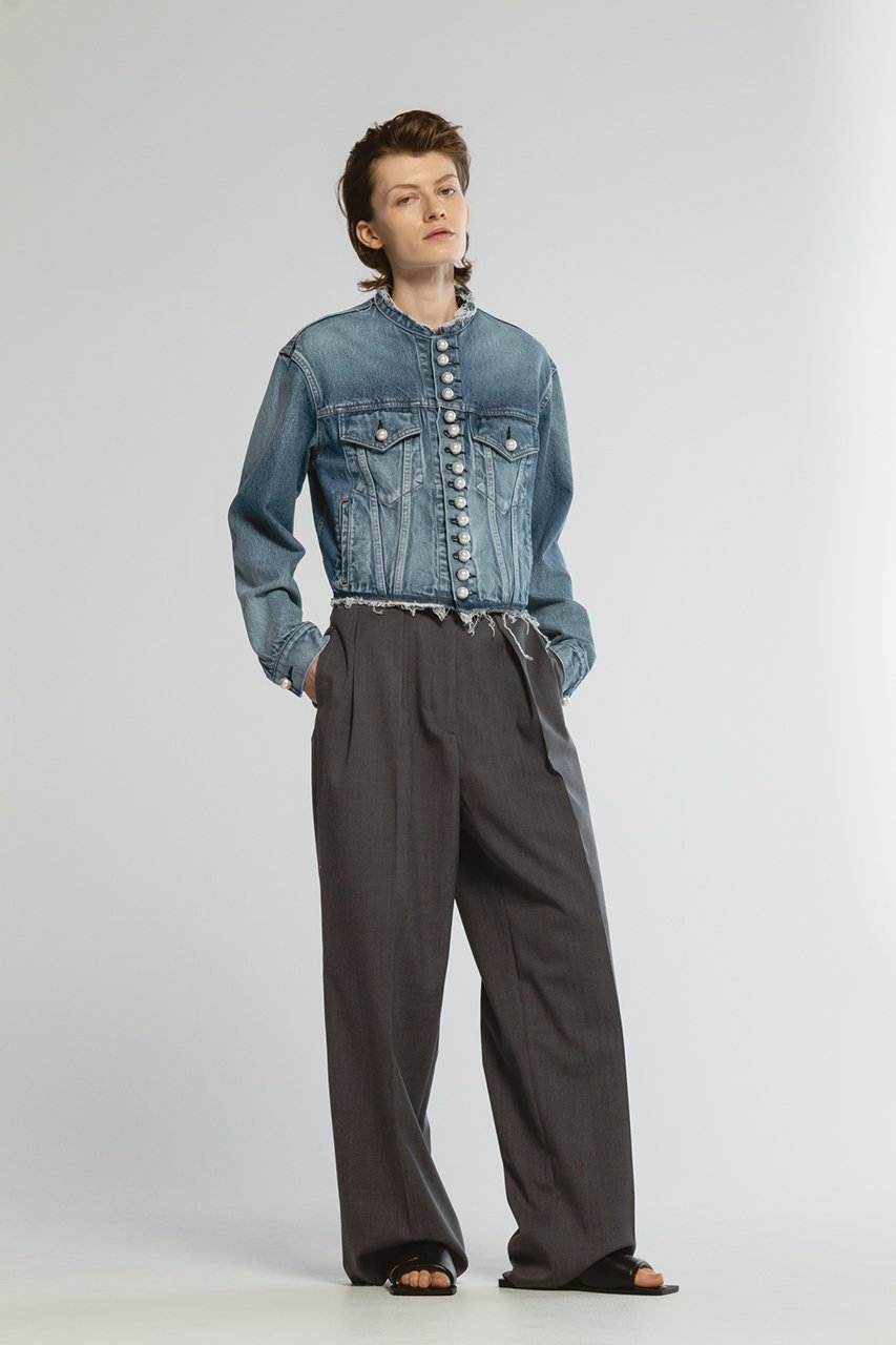 【チノ/CINOH】のデニムパールボタンジャケット 人気、トレンドファッション・服の通販 founy(ファニー) 　ファッション　Fashion　レディースファッション　WOMEN　アウター　Coat Outerwear　ジャケット　Jackets　コンパクト　Compact　ジャケット　Jacket　デニム　Denim　トレンド　Trend　パール　Pearl　ボトム　Bottom　定番　Standard　羽織　Haori　other-8|ID: prp329100004390263 ipo3291000000031331899