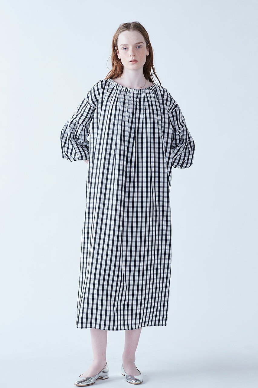 【マリリンムーン/MARILYN MOON】のクレープチェックバルーンスリーブワンピース 人気、トレンドファッション・服の通販 founy(ファニー) 　ファッション　Fashion　レディースファッション　Fashion for Women　ワンピース　Dresses　チュニック　Tunic Tops & Dresses　ギャザー　Gathered, Ruffled　チェック　Check, Plaid, Tartan　チュニック　Tunic, Long Top　バランス　Balance, Style Balance　リボン　Ribbon, Bow　ロング　Long, Long-Length　夏　Summer　春　Spring　S/S・春夏　SS, Spring/Summer, Warm Season　other-6|ID: prp329100004390290 ipo3291000000032877536