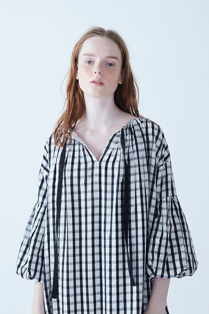 【マリリンムーン/MARILYN MOON】のクレープチェックバルーンスリーブワンピース 人気、トレンドファッション・服の通販 founy(ファニー) 　ファッション　Fashion　レディースファッション　Fashion for Women　ワンピース　Dresses　チュニック　Tunic Tops & Dresses　ギャザー　Gathered, Ruffled　チェック　Check, Plaid, Tartan　チュニック　Tunic, Long Top　バランス　Balance, Style Balance　リボン　Ribbon, Bow　ロング　Long, Long-Length　夏　Summer　春　Spring　S/S・春夏　SS, Spring/Summer, Warm Season　other-8|ID: prp329100004390290 ipo3291000000032877546