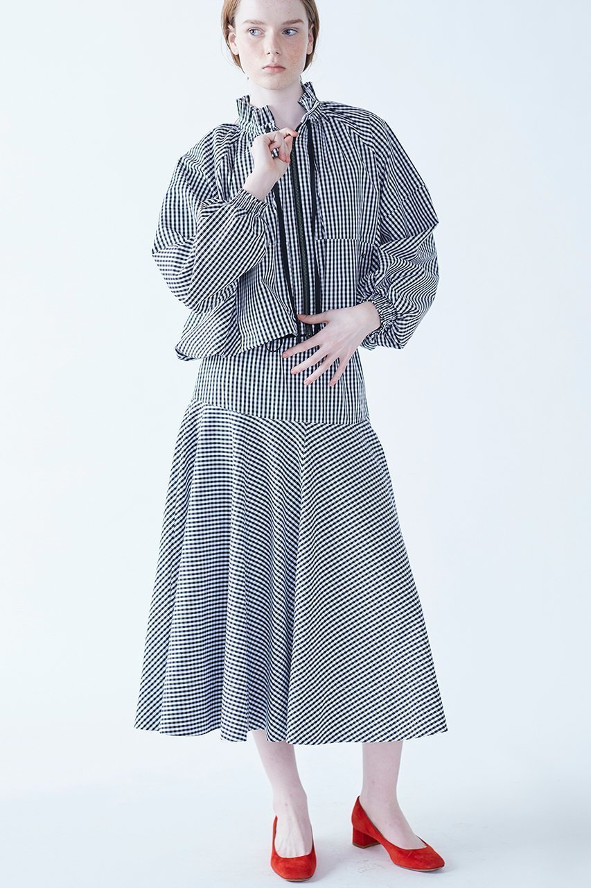 【マリリンムーン/MARILYN MOON】のギンガムチェックサーキュラースカート 人気、トレンドファッション・服の通販 founy(ファニー) 　ファッション　Fashion　レディースファッション　Fashion for Women　スカート　Skirts　ロングスカート　Long Skirts / Maxi & Midi Skirts　ギャザー　Gathered, Ruffled　ギンガム　Gingham, Gingham Fabric　チェック　Check, Plaid, Tartan　フェミニン　Feminine, Girly　フレア　Flare, Flared　ロング　Long, Long-Length　other-7|ID: prp329100004390321 ipo3291000000032824947