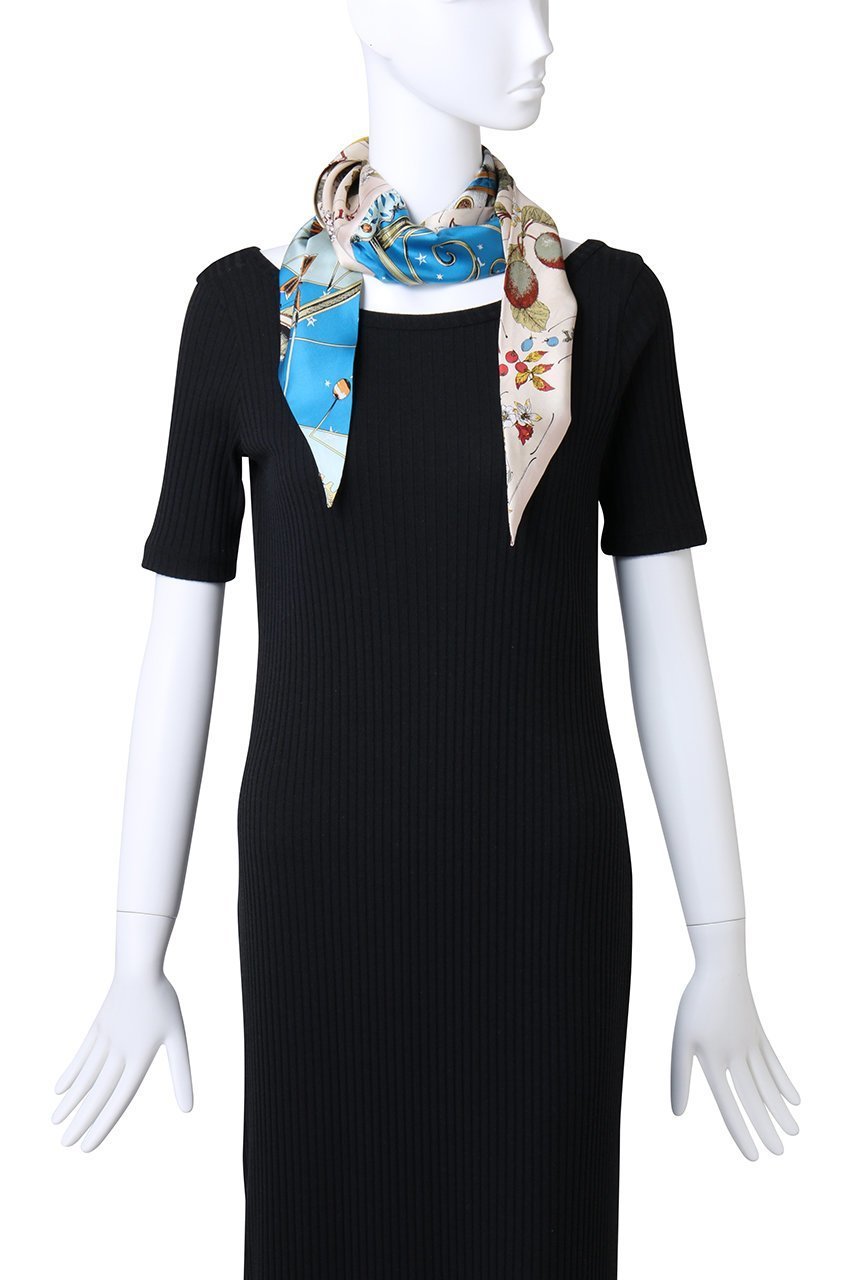 【エリオポール/heliopole】の【manipuri】SILK DIAMONDスカーフ 人気、トレンドファッション・服の通販 founy(ファニー) 　ファッション　Fashion　レディースファッション　Fashion for Women　ストール　Soft & Warm Scarves　マフラー・スヌード / 冬小物の定番　Scarves & Mufflers　なめらか　Smooth, Silky Texture　シルク　Silk, 100% Silk　スカーフ　Scarf, Neckwear　ストール　Stole, Wrap　ダイヤモンド　Diamond, Brilliant Cut　プリント　Print, Printed Pattern　マフラー　Scarf, Muffler　エレガント 上品　Elegant　other-2|ID: prp329100004390325 ipo3291000000032815053