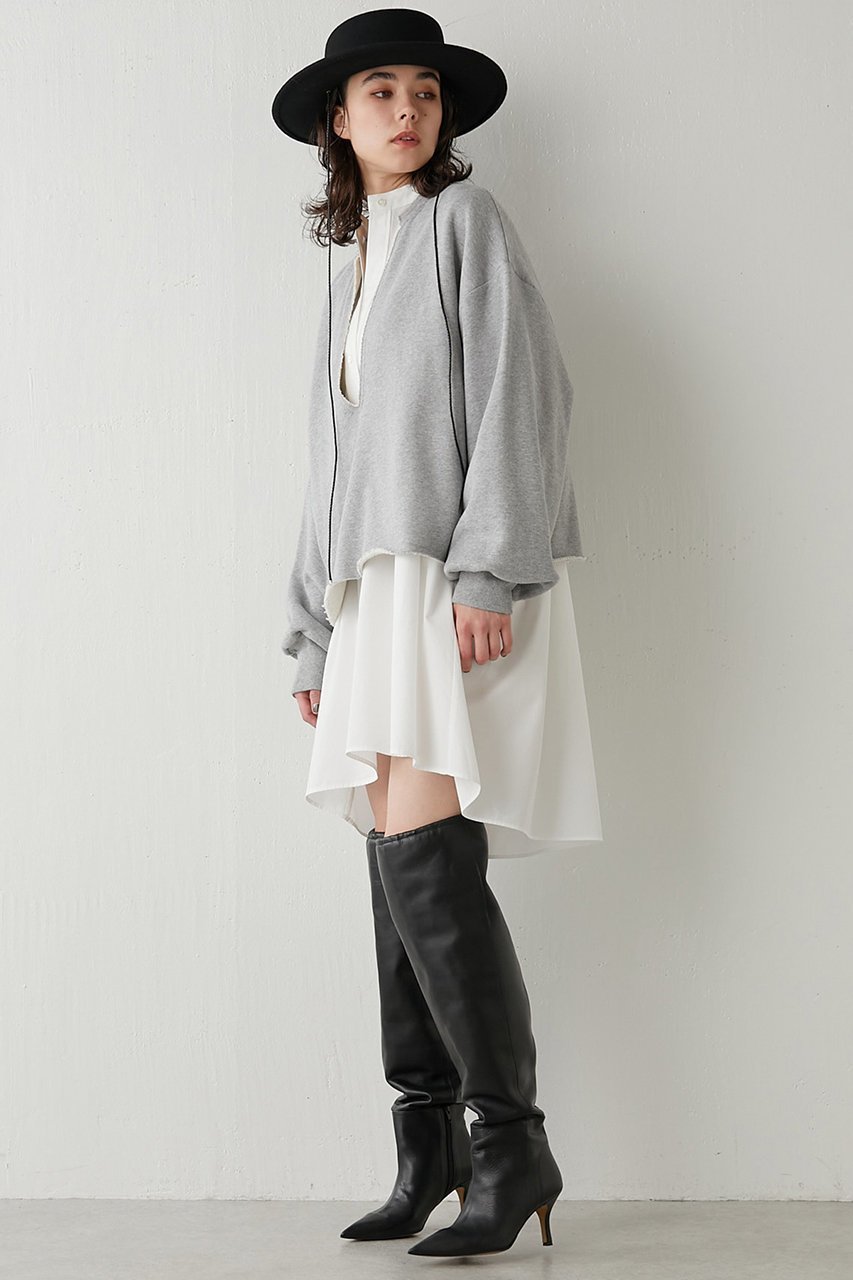 【ウィムガゼット/Whim Gazette】のスウェットVネックプルオーバー2 人気、トレンドファッション・服の通販 founy(ファニー) 　ファッション　Fashion　レディースファッション　Fashion for Women　トップス・カットソー　Cut & Sew Tops　シャツ・ブラウス・オフィスカジュアル　Elegant Blouses & Button-Ups　レディースパーカー・カジュアルフーディー　Casual Hoodies & Sweatshirts　ロングTシャツ・Tシャツ　Longline T-Shirts & Tees　カジュアルプルオーバー・ニットトップス　Pullovers & Knit Tops / Casual Pullovers　スウェット・クルーネックトップス　Sweatshirts & Crewnecks / Relaxed Fit Sweat Tops　カットソー・ベーシックTシャツ　Cut-and-Sewn Tops / Stretch Tees & Basics　Vネックトップス　V-Neck Tops / V-Cut Neckline Shirts　おすすめ　Recommended / Our Picks　キャミソール　Camisole, Spaghetti Strap Top　クロップド　Cropped, Short Length　スウェット / スエット　Sweatshirt, Sweatwear　日本製　Made In Japan　other-3|ID: prp329100004390327 ipo3291000000032848915
