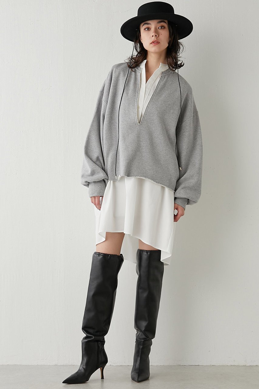 【ウィムガゼット/Whim Gazette】のスウェットVネックプルオーバー2 人気、トレンドファッション・服の通販 founy(ファニー) 　ファッション　Fashion　レディースファッション　Fashion for Women　トップス・カットソー　Cut & Sew Tops　シャツ・ブラウス・オフィスカジュアル　Elegant Blouses & Button-Ups　レディースパーカー・カジュアルフーディー　Casual Hoodies & Sweatshirts　ロングTシャツ・Tシャツ　Longline T-Shirts & Tees　カジュアルプルオーバー・ニットトップス　Pullovers & Knit Tops / Casual Pullovers　スウェット・クルーネックトップス　Sweatshirts & Crewnecks / Relaxed Fit Sweat Tops　カットソー・ベーシックTシャツ　Cut-and-Sewn Tops / Stretch Tees & Basics　Vネックトップス　V-Neck Tops / V-Cut Neckline Shirts　おすすめ　Recommended / Our Picks　キャミソール　Camisole, Spaghetti Strap Top　クロップド　Cropped, Short Length　スウェット / スエット　Sweatshirt, Sweatwear　日本製　Made In Japan　other-6|ID: prp329100004390327 ipo3291000000032848937