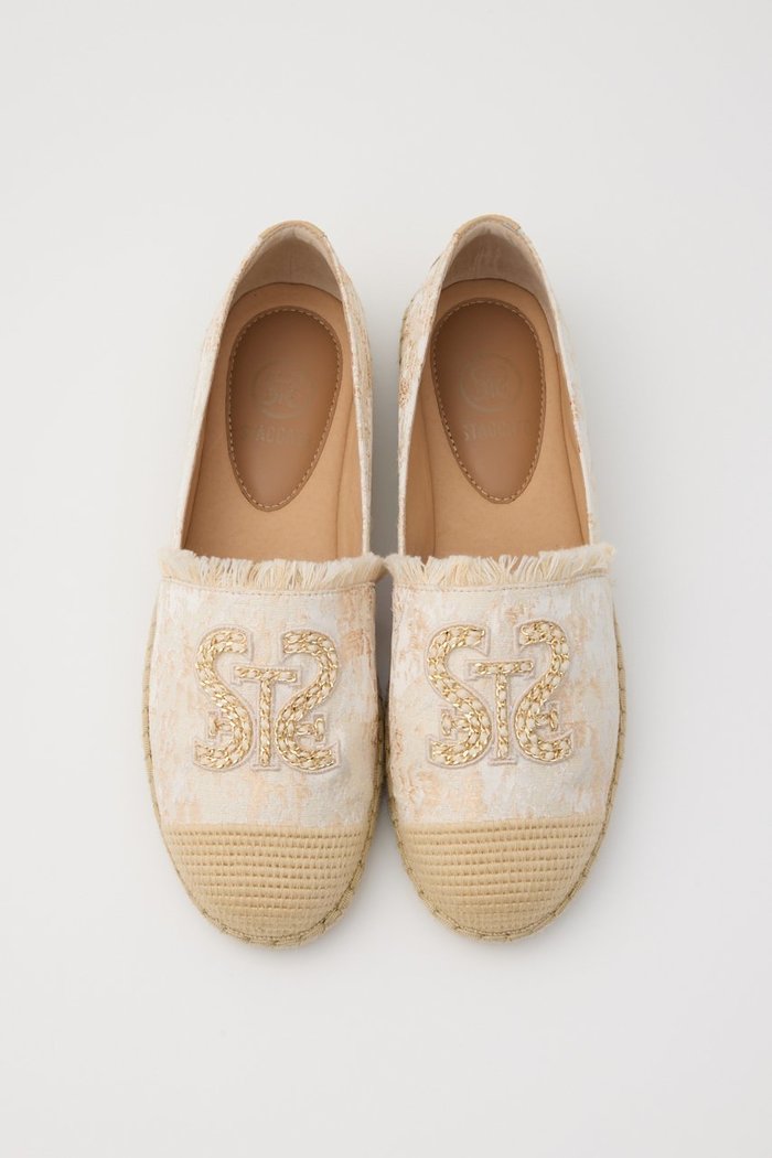 【スタッカート/STACCATO】のSTジャガードエスパドリーユ インテリア・キッズ・メンズ・レディースファッション・服の通販 founy(ファニー) https://founy.com/ ファッション Fashion レディースファッション Fashion for Women アンティーク Antique-Inspired エレガント 上品 Elegant シューズ Shoes, Footwear チェーン Chain, Chain Strap フラット Flat, Flat Shoes モチーフ Motif, Design Theme リゾート Resort, Vacation Style |ID: prp329100004390396 ipo3291000000035058973