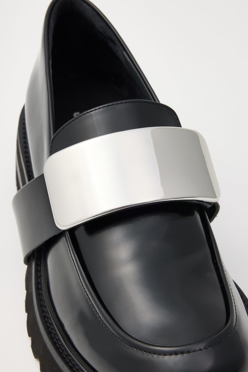 【スタッカート/STACCATO】の2WAYベルトローファー 人気、トレンドファッション・服の通販 founy(ファニー) 　ファッション　Fashion　レディースファッション　Fashion for Women　ベルト&ウエストマーク　Belts & Waist Accessories　シューズ　Shoes, Footwear　シルバー　Silver, Metallic Silver　ドレス　Dress, One-Piece　フラット　Flat, Flat Shoes　プレート　Plate, Dish　other-7|ID: prp329100004390397 ipo3291000000035053625