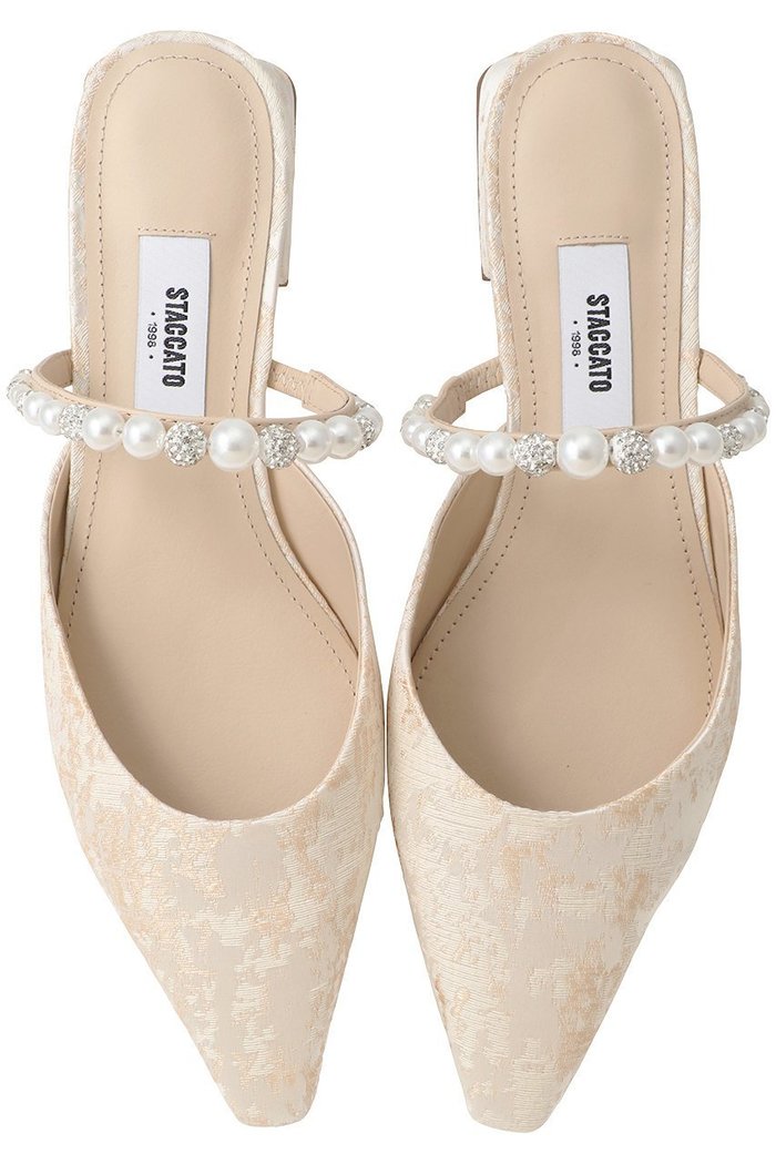 【スタッカート/STACCATO】のジャガードパールベルトフラット インテリア・キッズ・メンズ・レディースファッション・服の通販 founy(ファニー) https://founy.com/ ファッション Fashion レディースファッション Fashion for Women ベルト&ウエストマーク Belts & Waist Accessories シューズ Shoes, Footwear ストーン Stone, Gem-Like トレンド Trend, Trending Now パール Pearl, Pearl Accent フラット Flat, Flat Shoes ホリデーシーズン Holiday Season エレガント 上品 Elegant |ID: prp329100004390402 ipo3291000000034940144