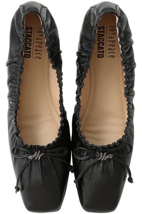 【スタッカート/STACCATO】 スネークラップギャザーバレエシューズ人気、トレンドファッション・服の通販 founy(ファニー) ファッション Fashion レディースファッション Fashion for Women インソール Shoe Insole シャーリング Shirring, Ruched シューズ Shoes, Footwear ジュエリー Jewelry, Accessories バレエ Ballet, Ballet Style フィット Fit, Slim Fit フラット Flat, Flat Shoes モチーフ Motif, Design Theme リボン Ribbon, Bow |ID:prp329100004390404