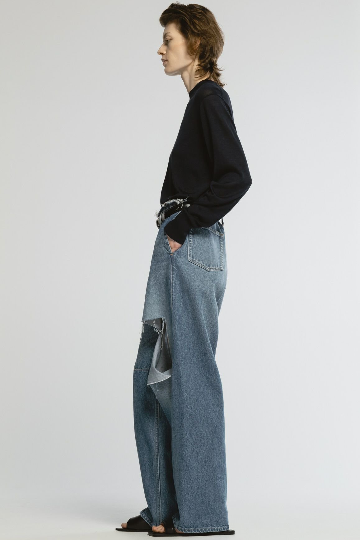 【チノ/CINOH】のデニムダメージワイドパンツ 人気、トレンドファッション・服の通販 founy(ファニー) 　ファッション　Fashion　レディースファッション　Fashion for Women　パンツ　Pants & Trousers　デニムパンツ・ジーンズ・美脚デニム　Denim Jeans & Pants　クロップド　Cropped, Short Length　ダメージ　Distressed, Destroyed　デニム　Denim, Jeans Material　ビッグ　Big, Oversized　ワイド　Wide, Wide Fit　other-7|ID: prp329100004391775 ipo3291000000032917583